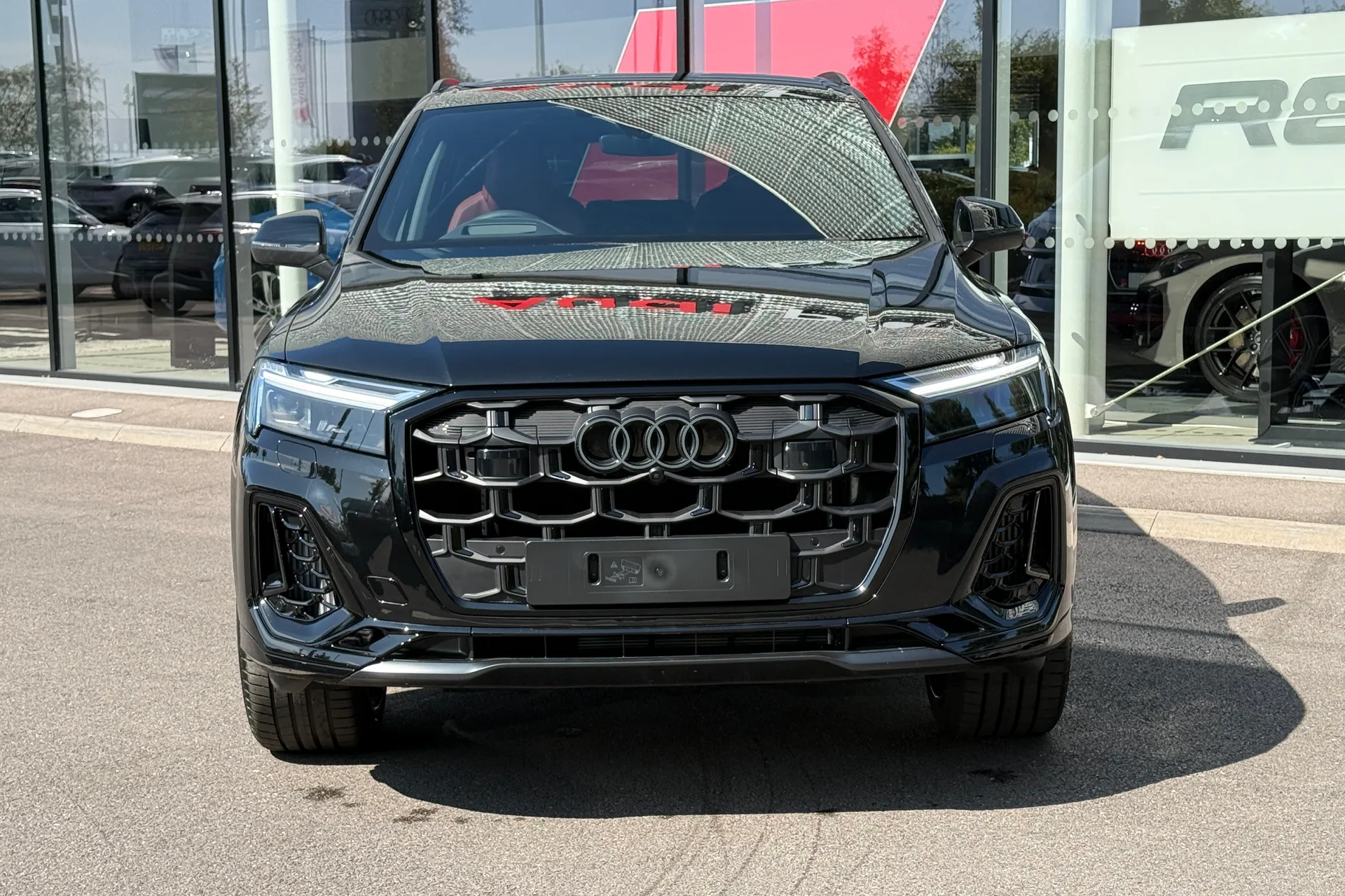 Audi Q7 thumbnail image number 28