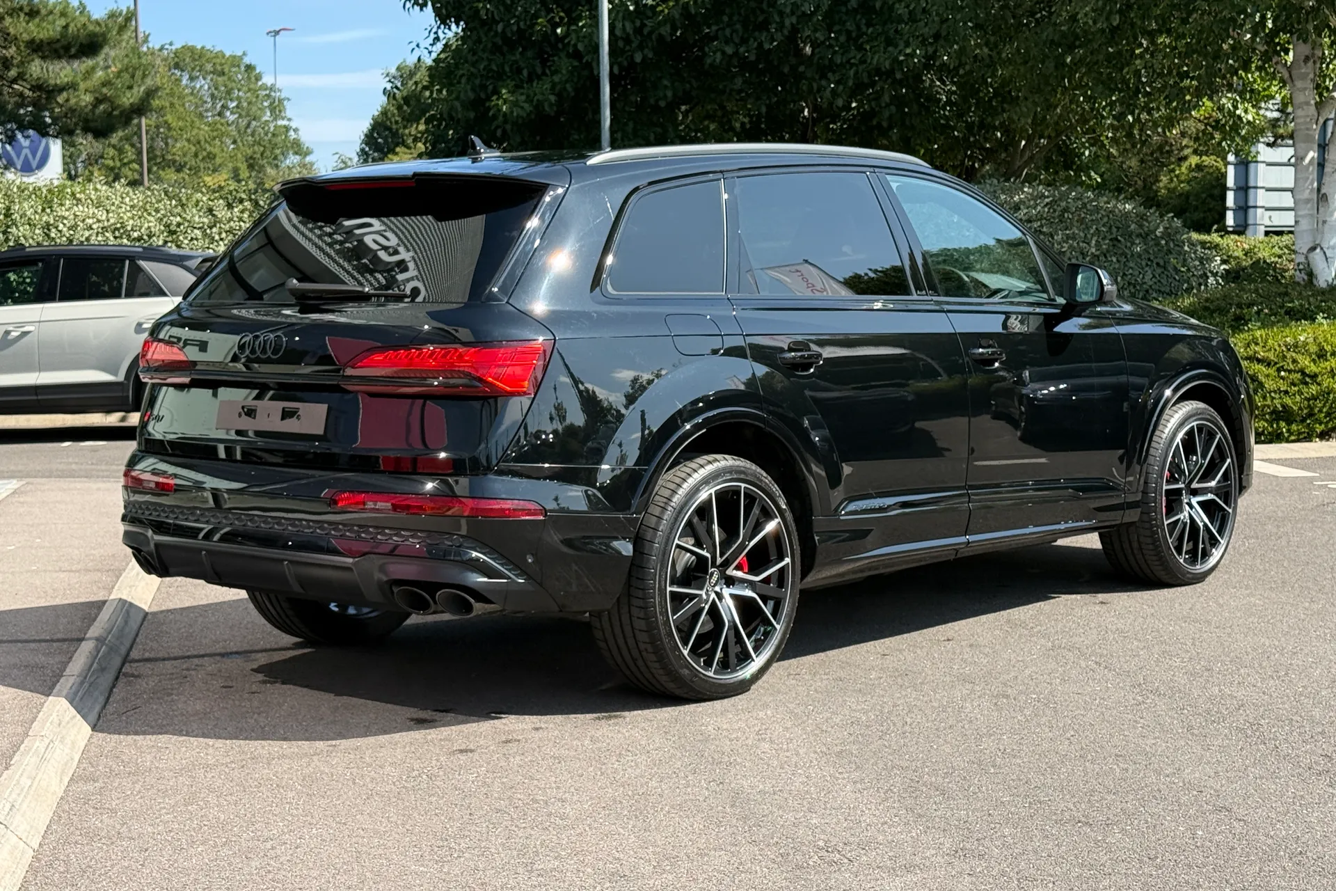 Audi Q7 thumbnail image number 25