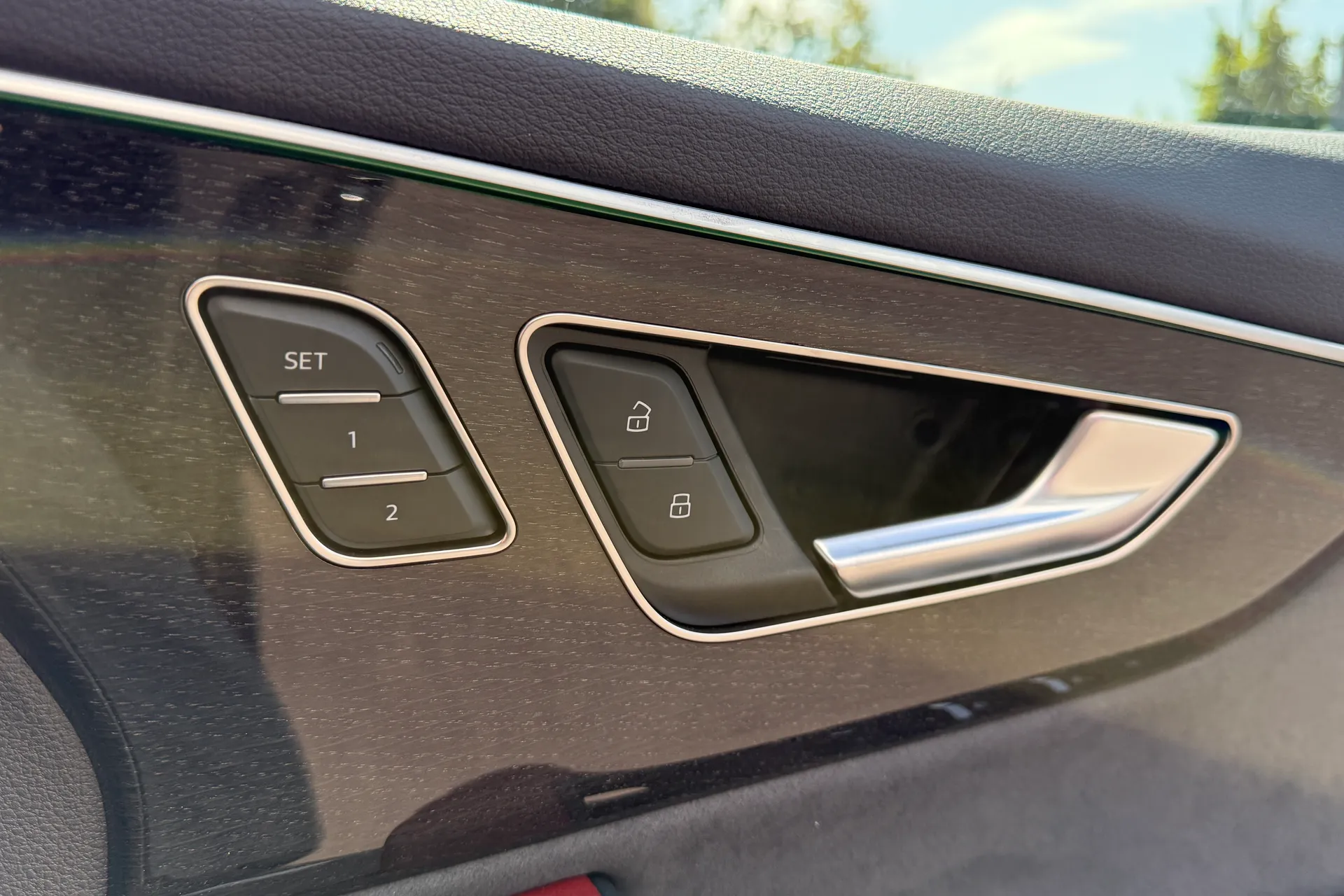 Audi Q7 thumbnail image number 24