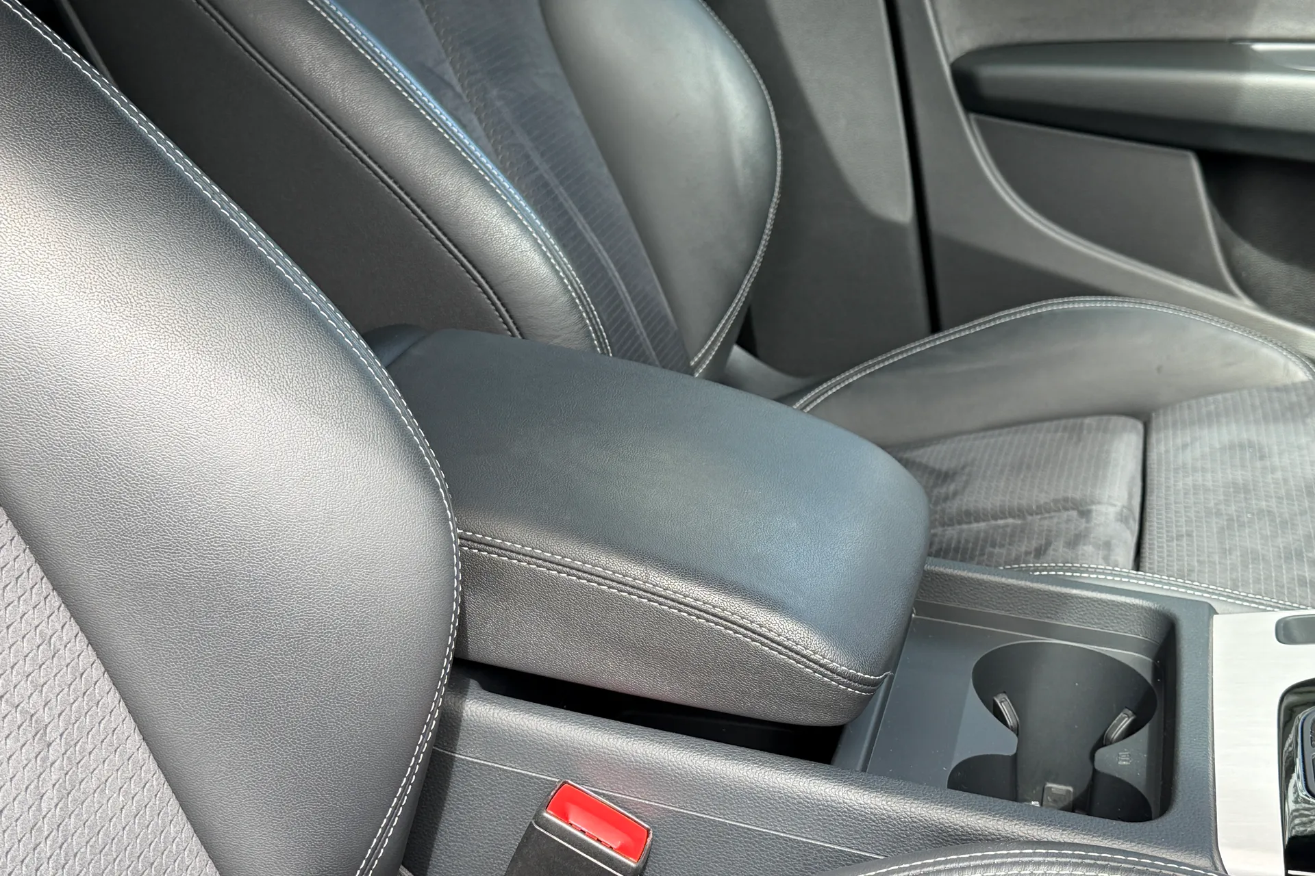Audi Q5 thumbnail image number 27