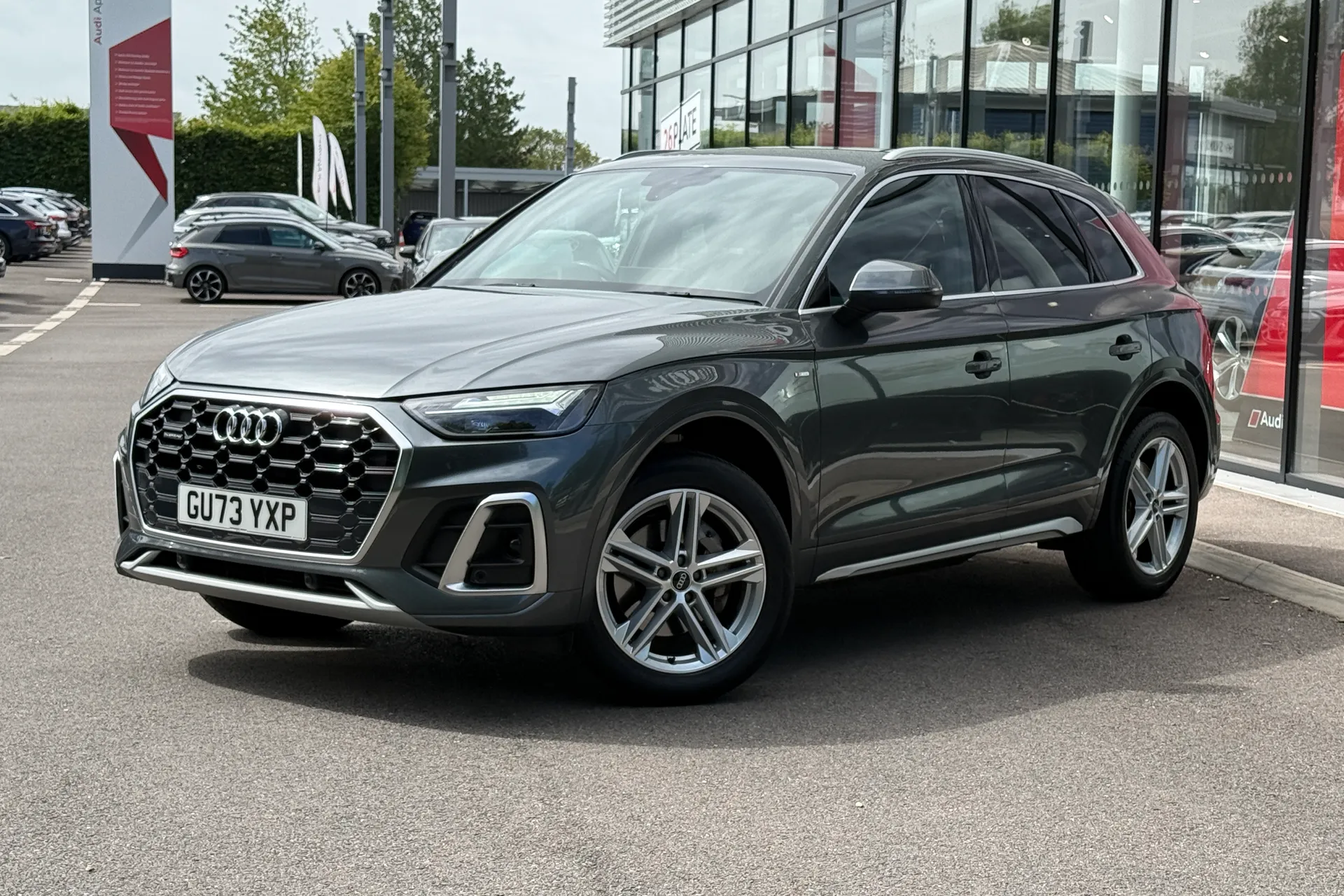 Audi Q5 thumbnail image number 10