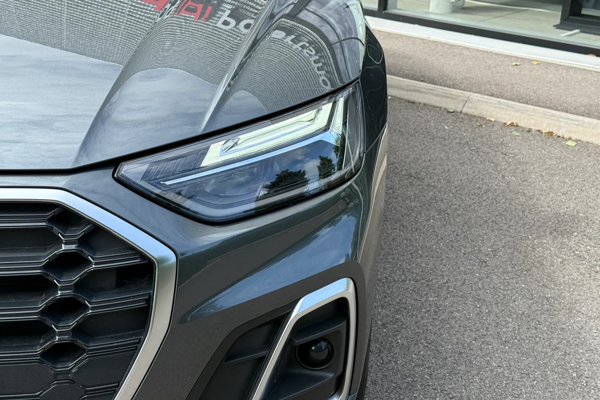 Audi Q5 thumbnail image number 26