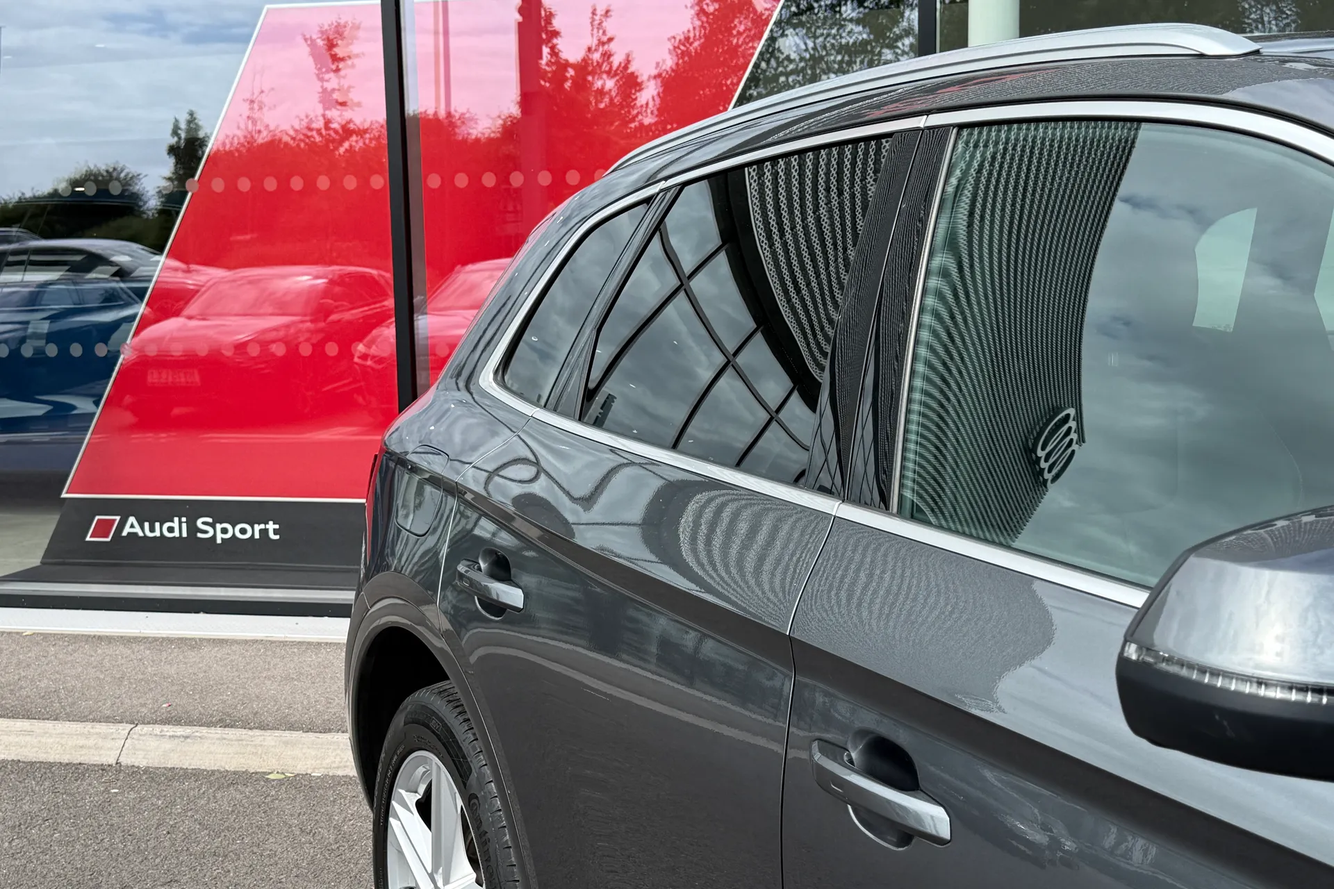 Audi Q5 thumbnail image number 16