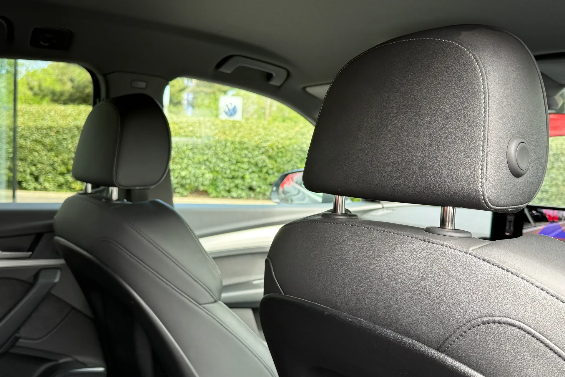 Audi Q5 thumbnail image number 32