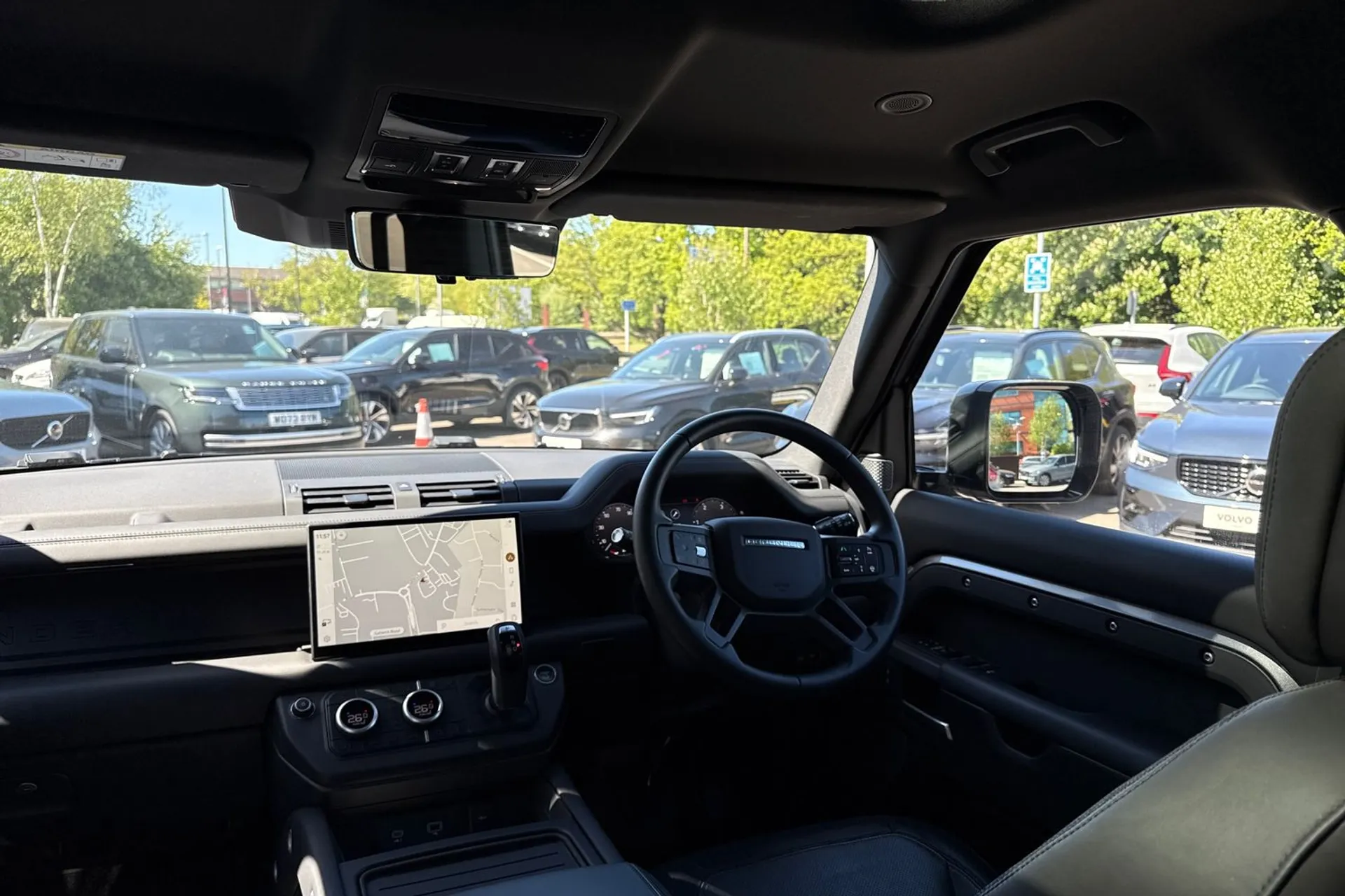 LAND ROVER DEFENDER thumbnail image number 33