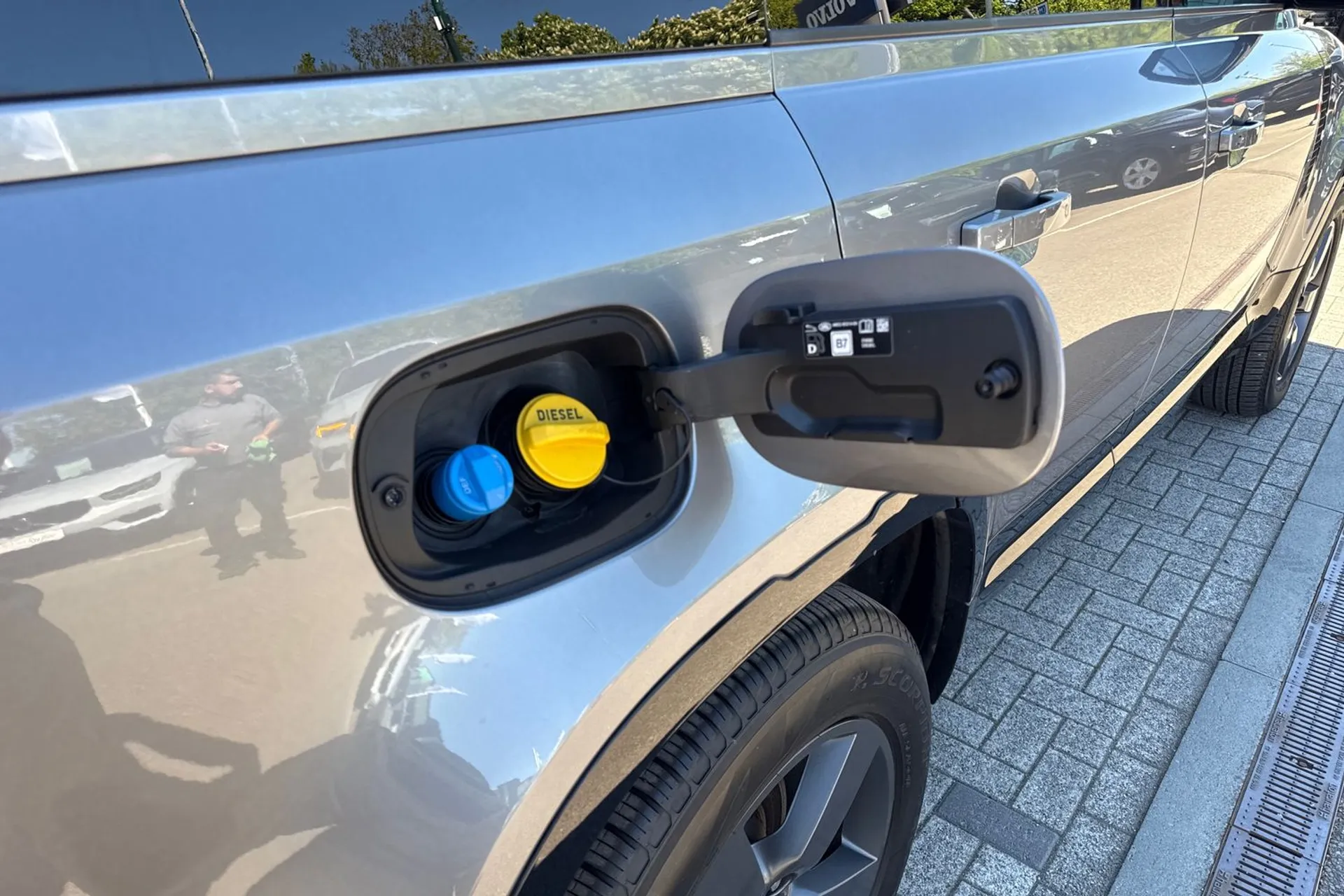 LAND ROVER DEFENDER thumbnail image number 19