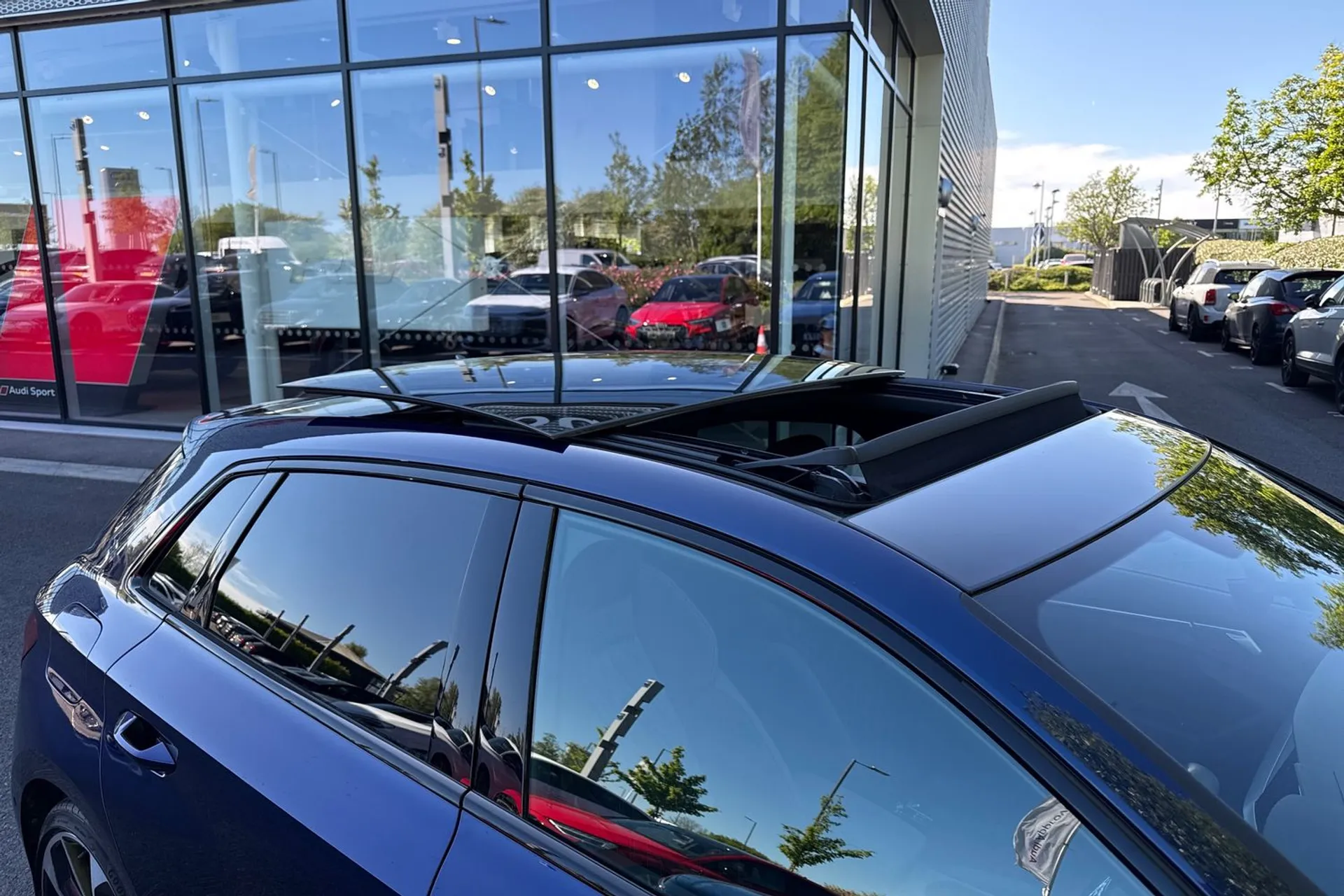 Audi A3 thumbnail image number 21