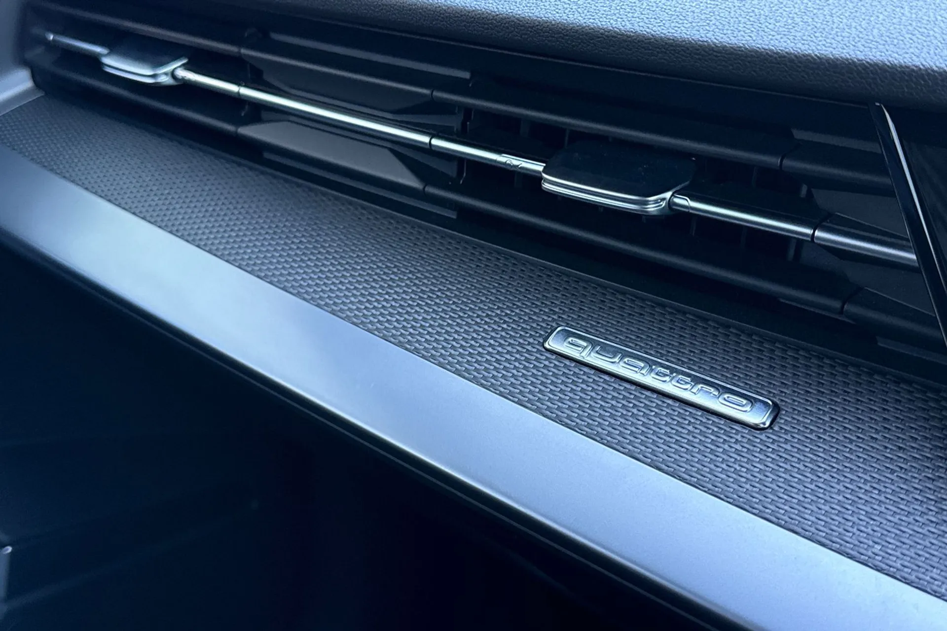 Audi A3 thumbnail image number 55