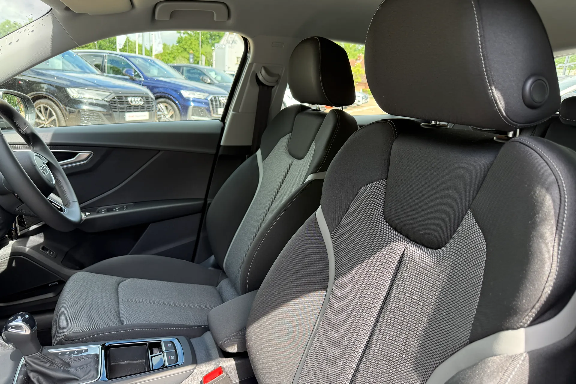 Audi Q2 thumbnail image number 57