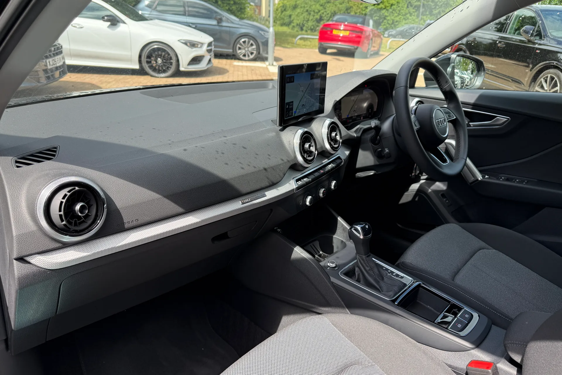 Audi Q2 thumbnail image number 56