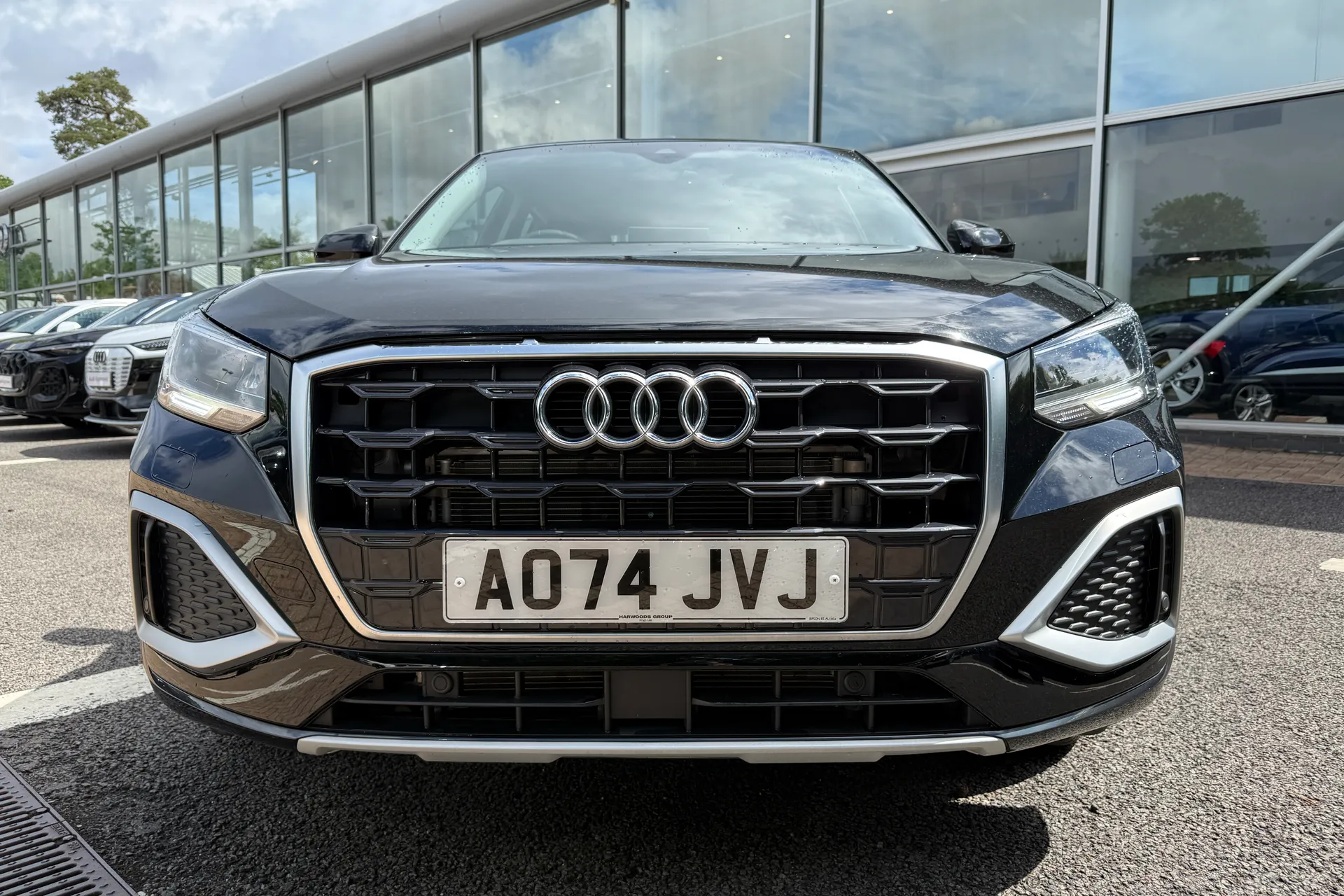 Audi Q2 thumbnail image number 61