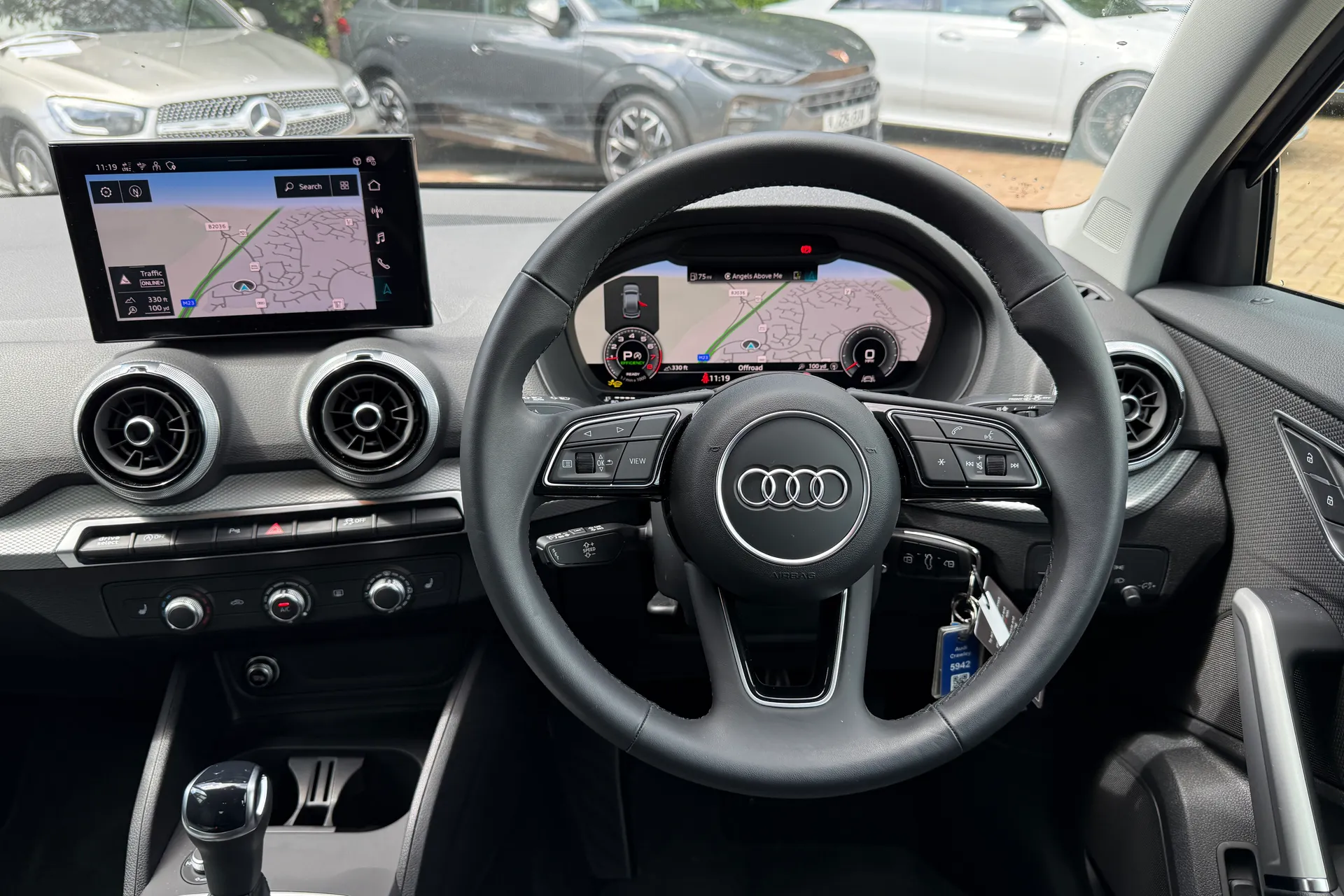 Audi Q2 thumbnail image number 6