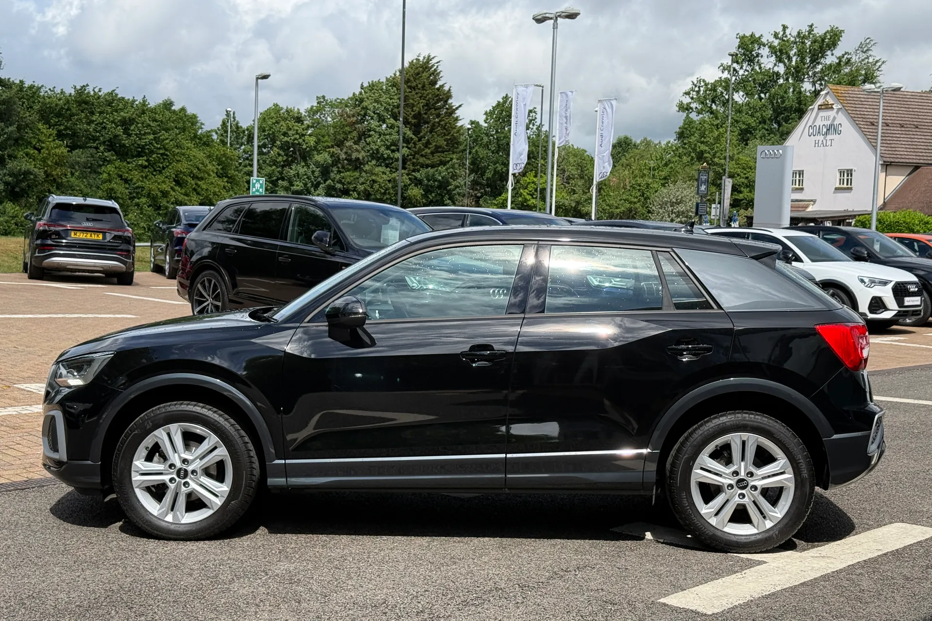 Audi Q2 thumbnail image number 52
