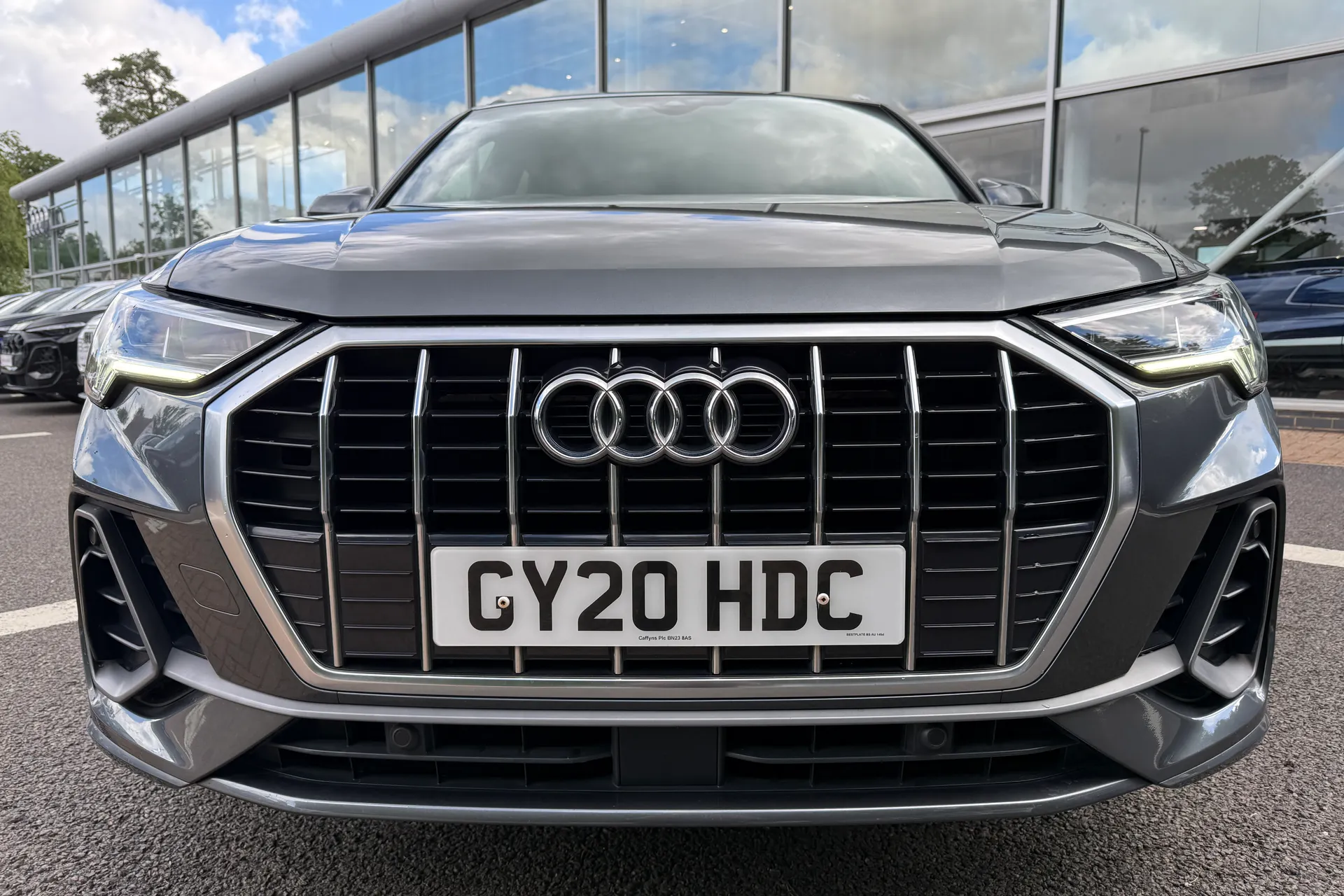 Audi Q3 thumbnail image number 58