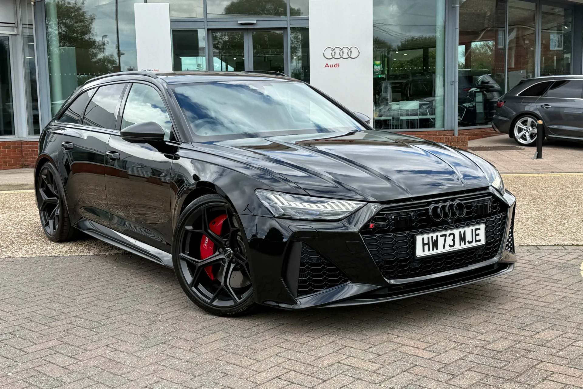 Audi RS6 thumbnail image number 32