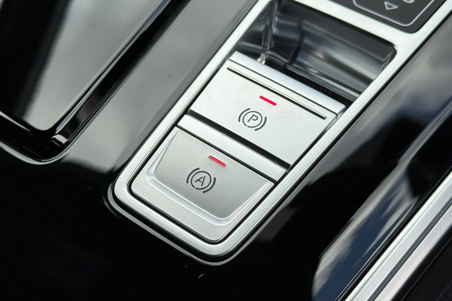 Audi RS6 thumbnail image number 50