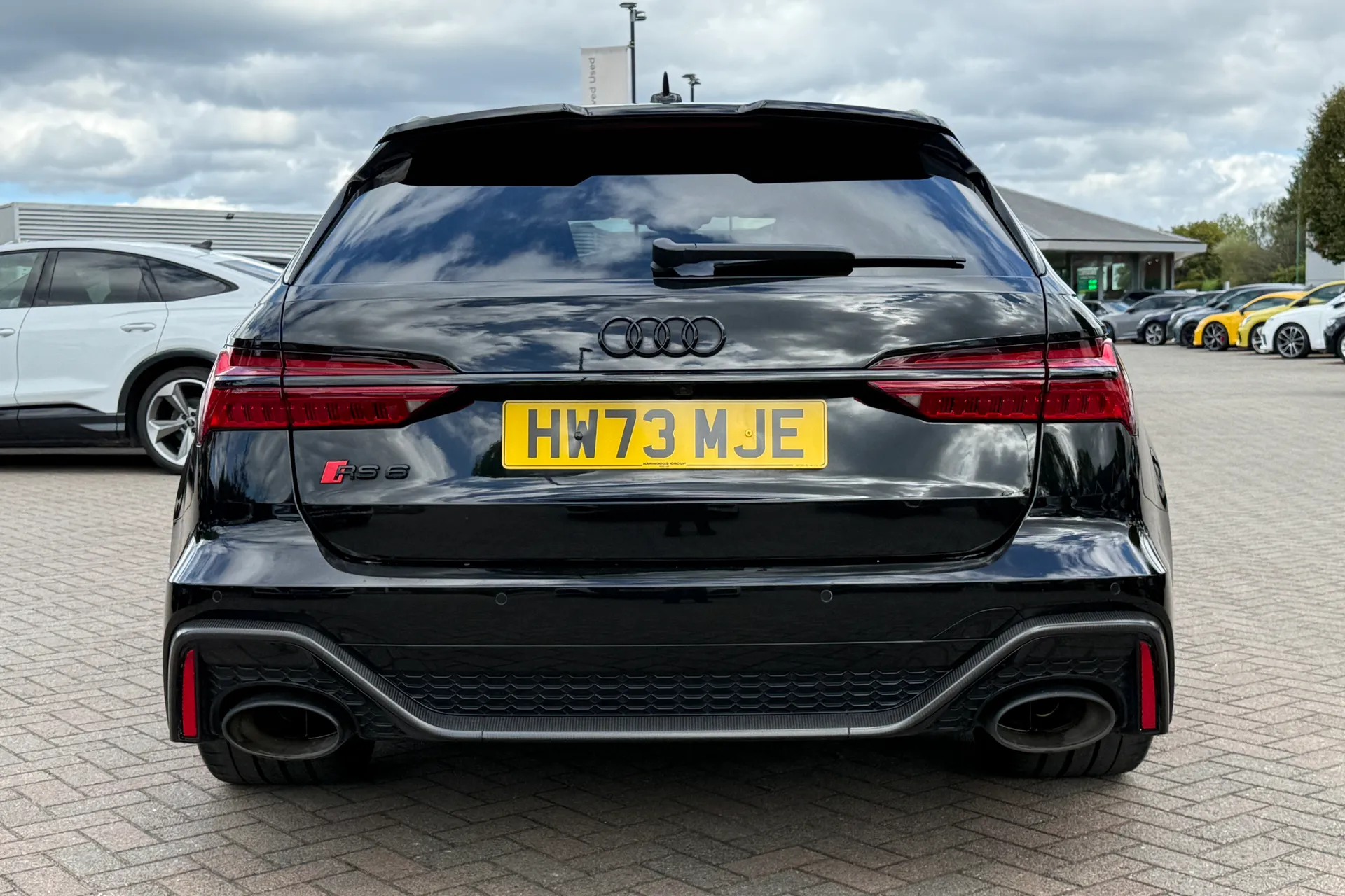Audi RS6 thumbnail image number 43