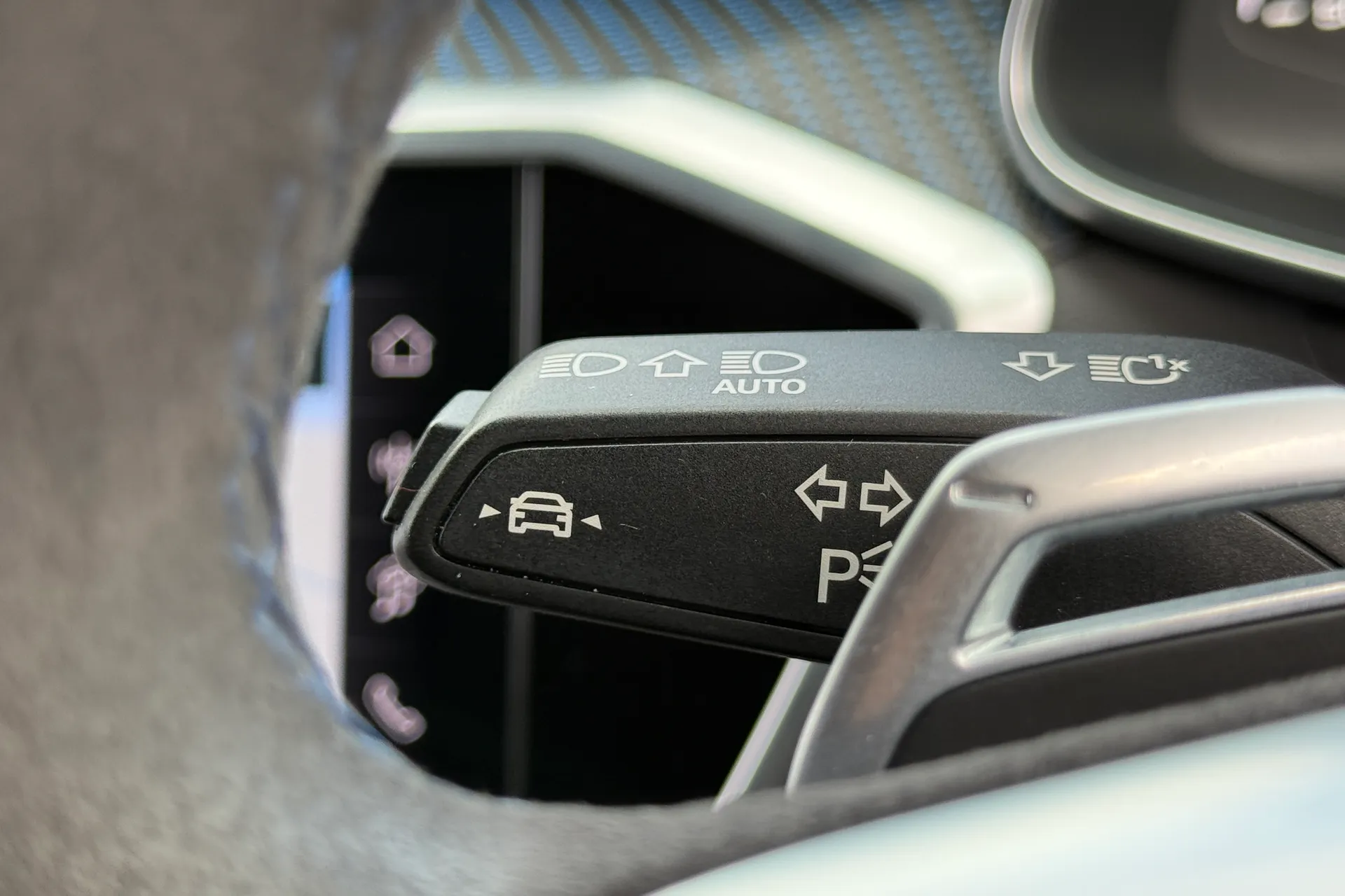 Audi RS6 thumbnail image number 26