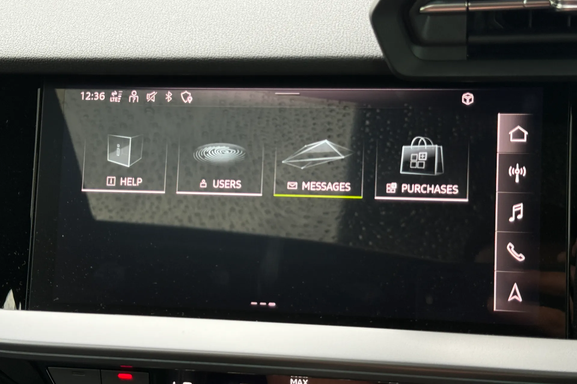 Audi A3 thumbnail image number 22