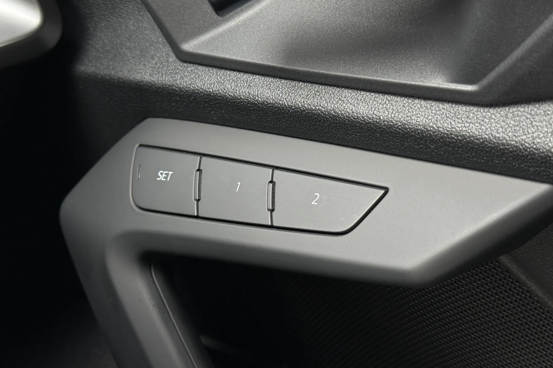 Audi A3 thumbnail image number 36