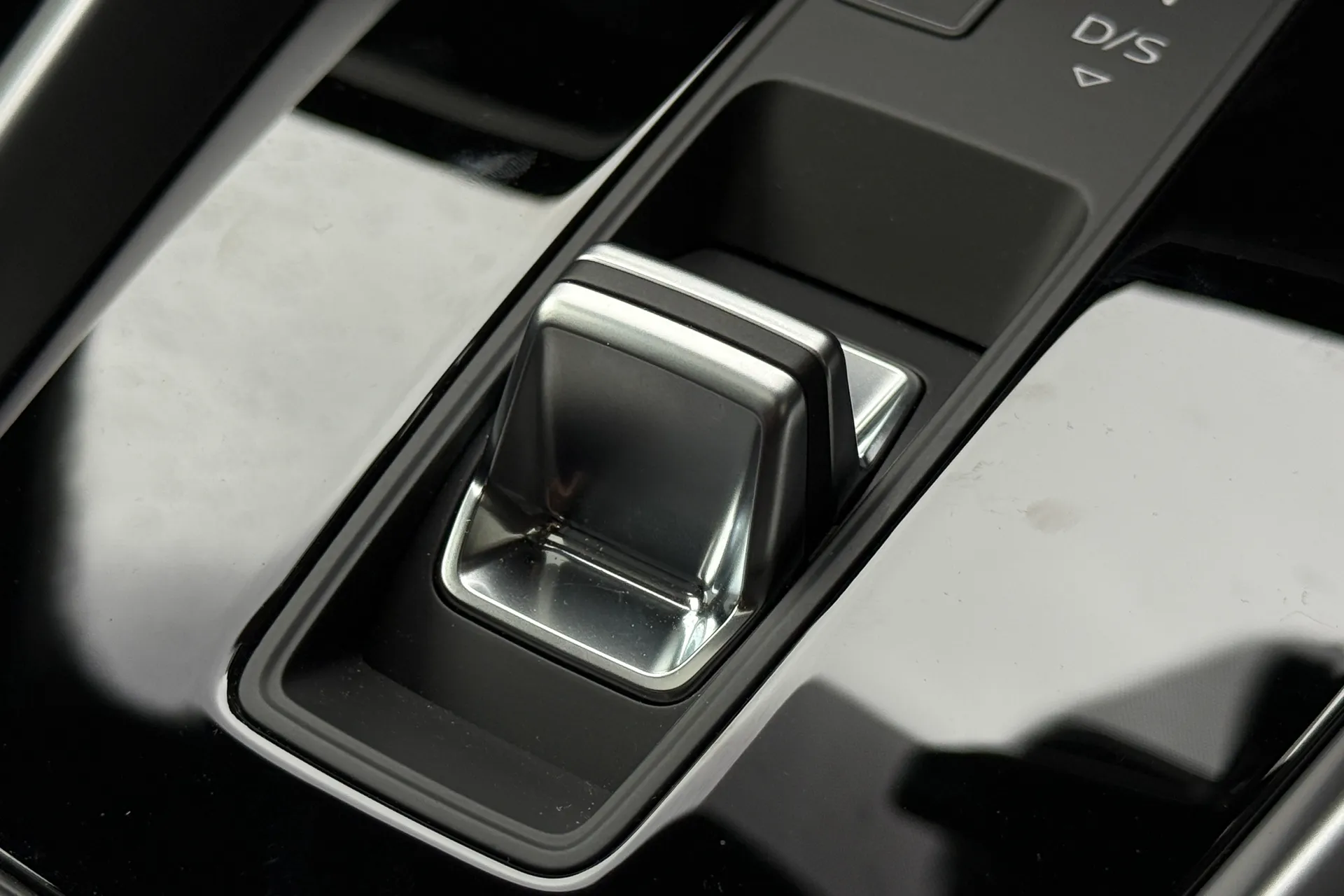 Audi A3 thumbnail image number 29