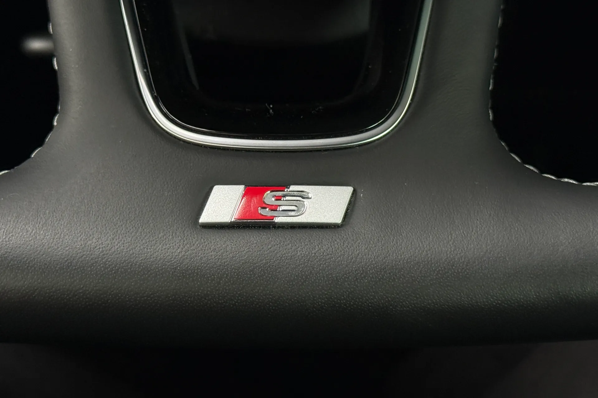 Audi A3 thumbnail image number 18