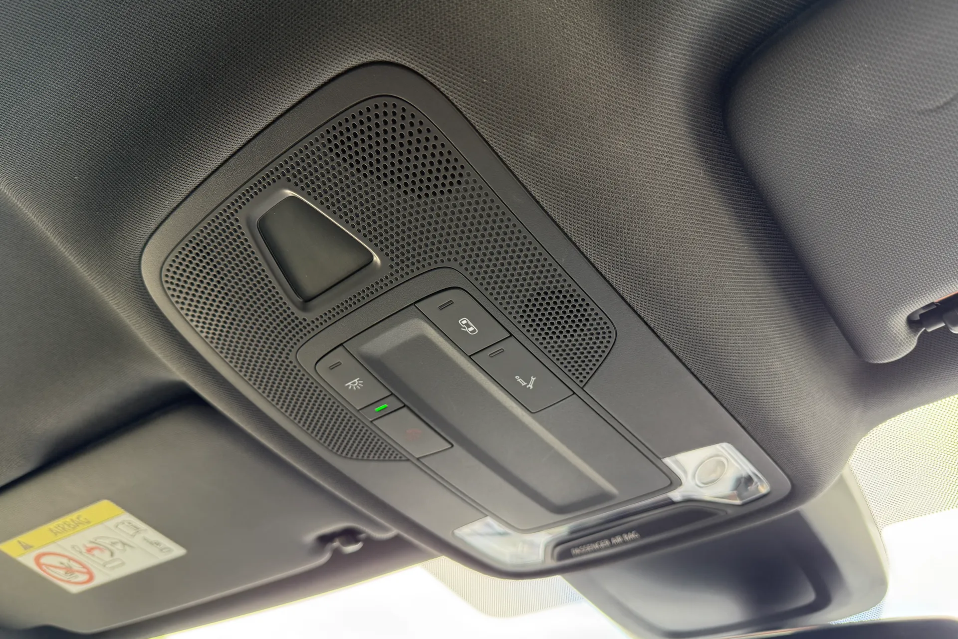 Audi RS3 thumbnail image number 24