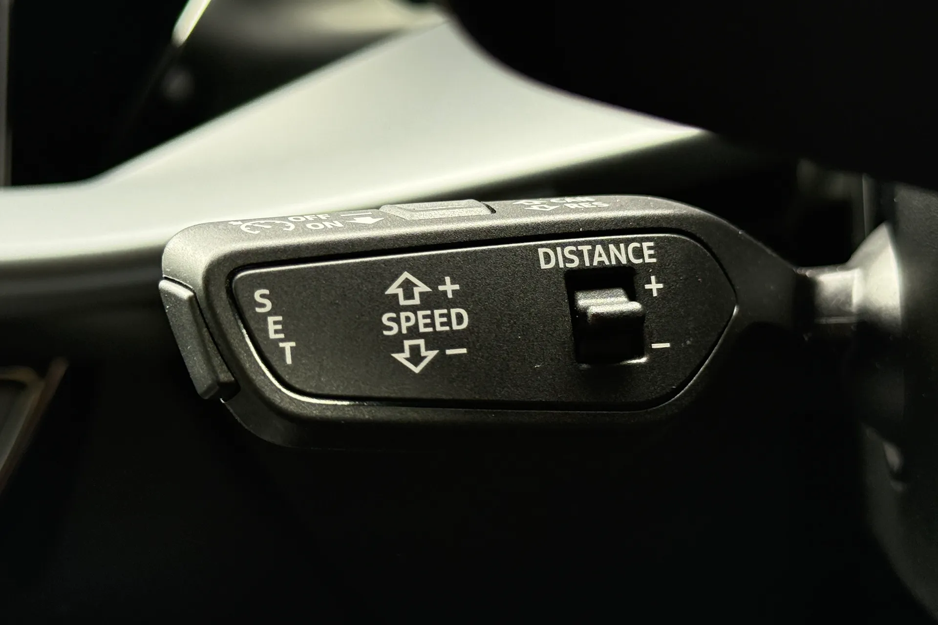 Audi RS3 thumbnail image number 21