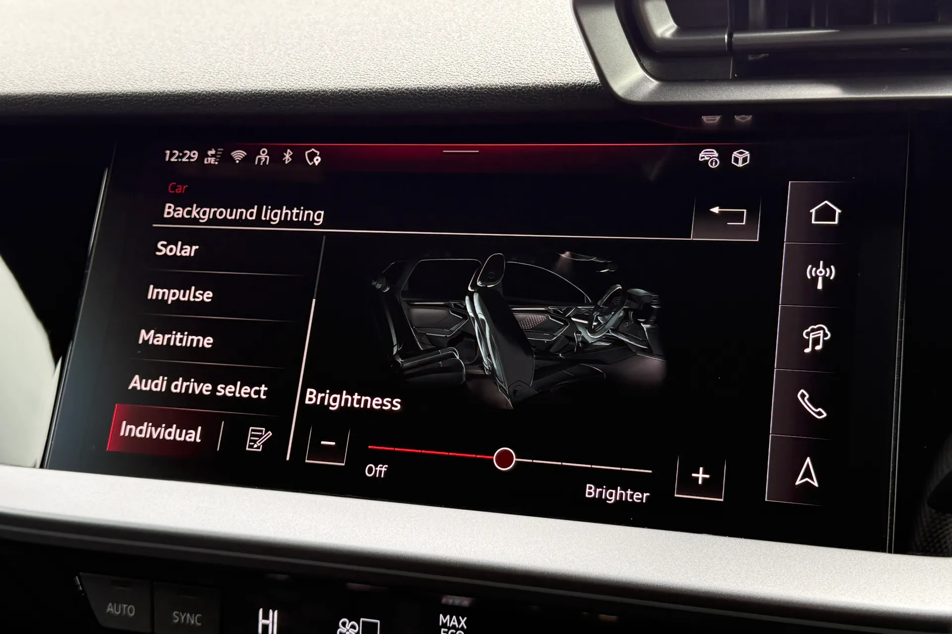 Audi RS3 thumbnail image number 13