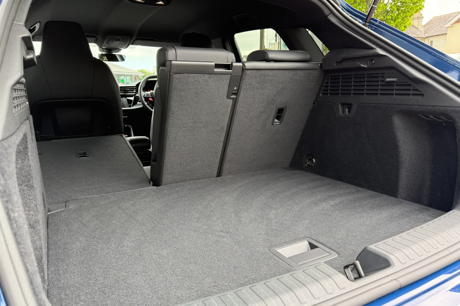 Audi RS3 thumbnail image number 41