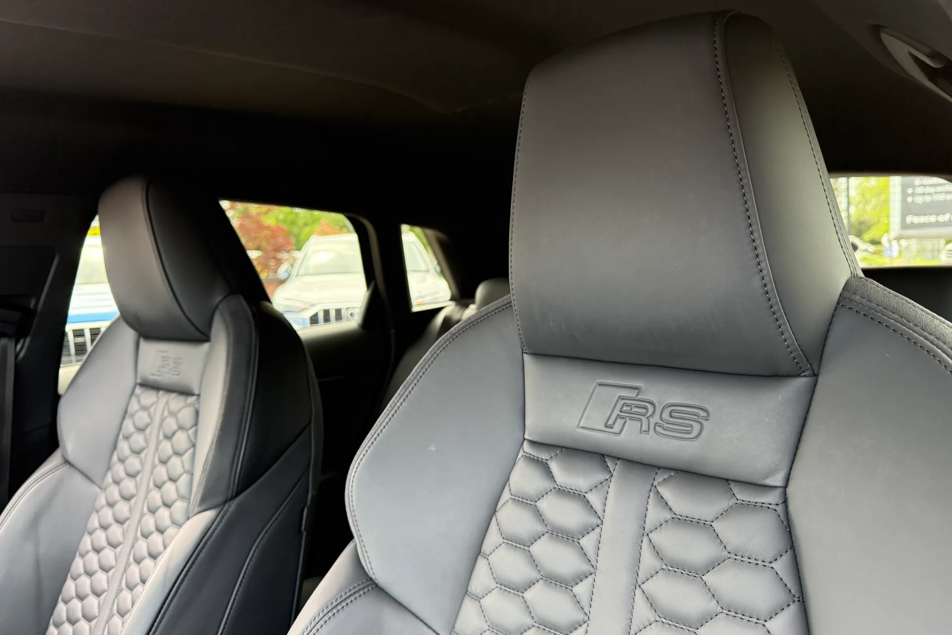 Audi RS3 thumbnail image number 35