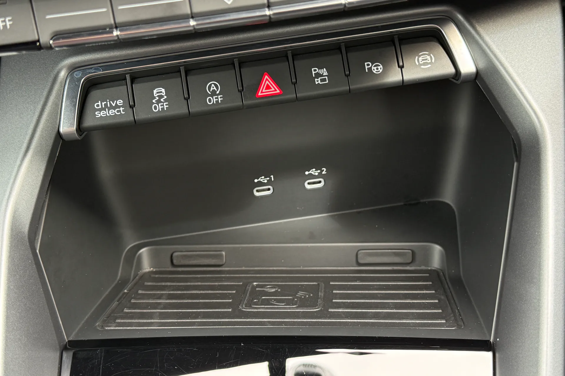 Audi RS3 thumbnail image number 19