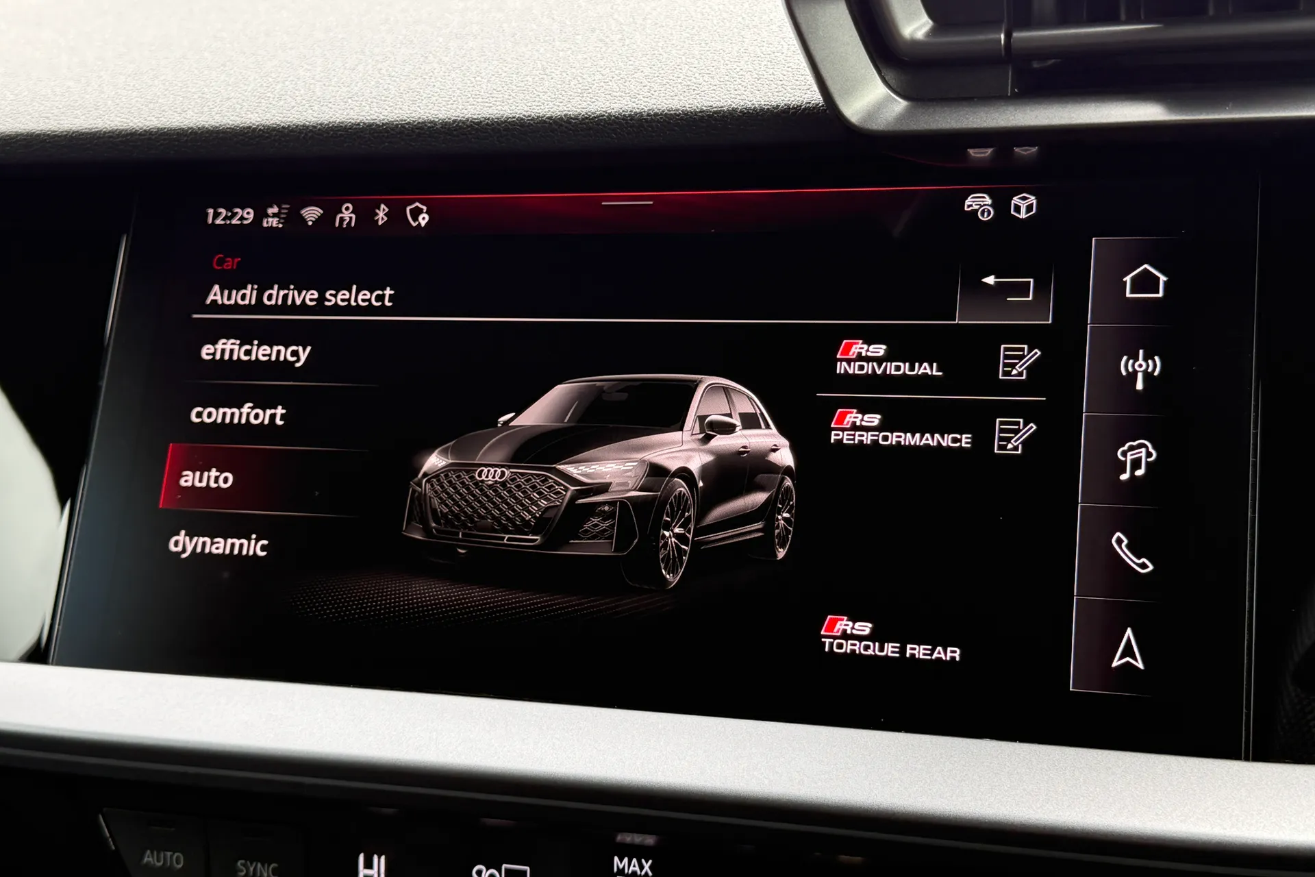 Audi RS3 thumbnail image number 10