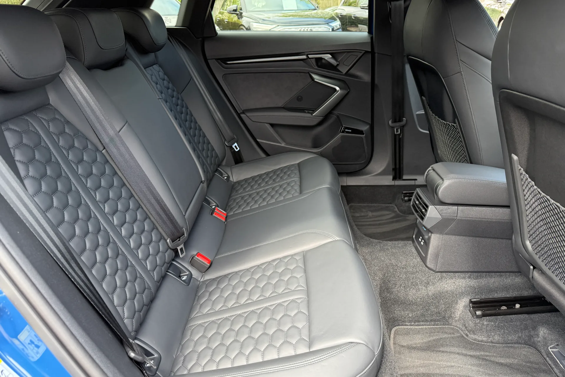 Audi RS3 thumbnail image number 49