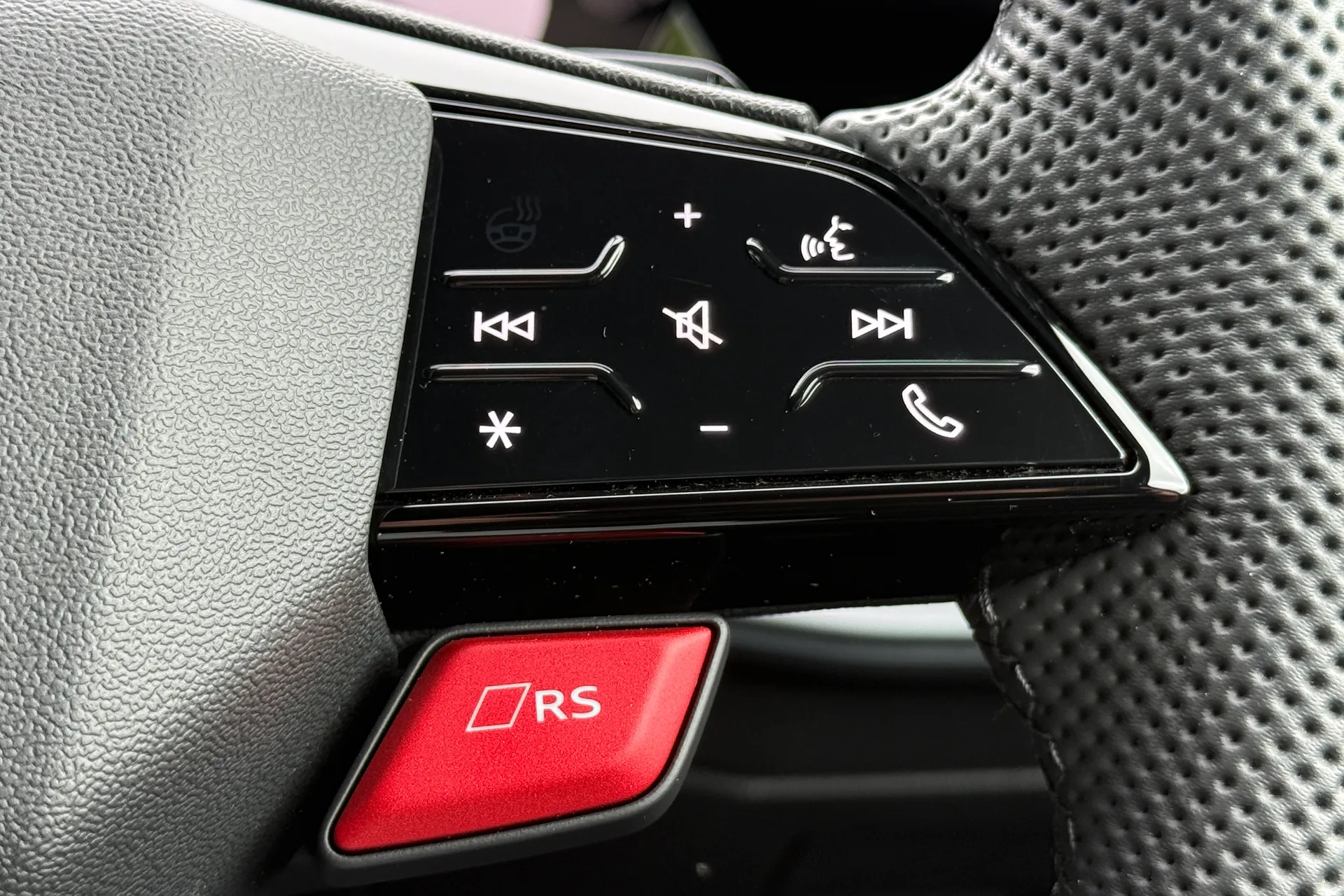 Audi RS3 thumbnail image number 26