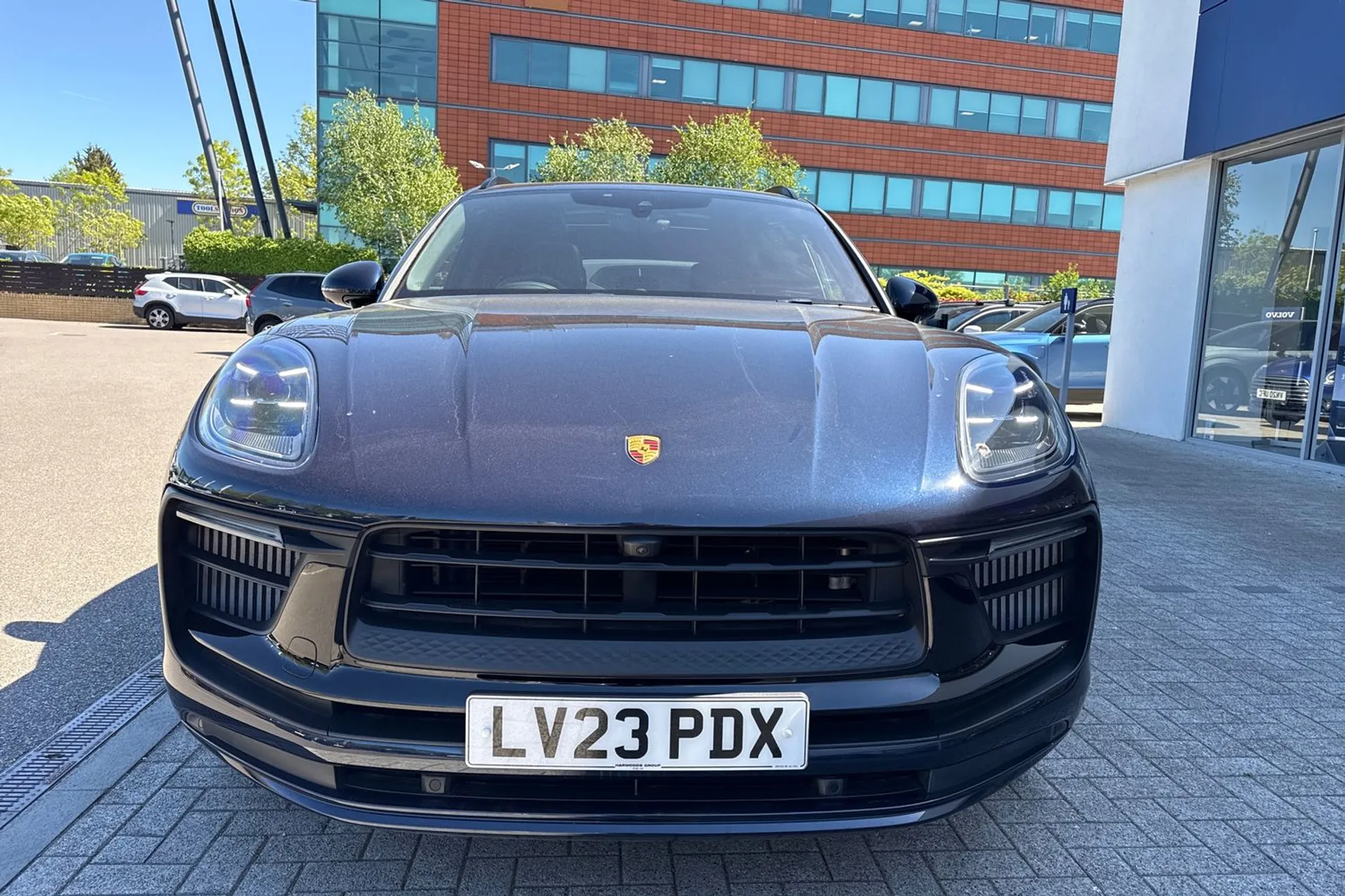 Porsche MACAN thumbnail image number 13