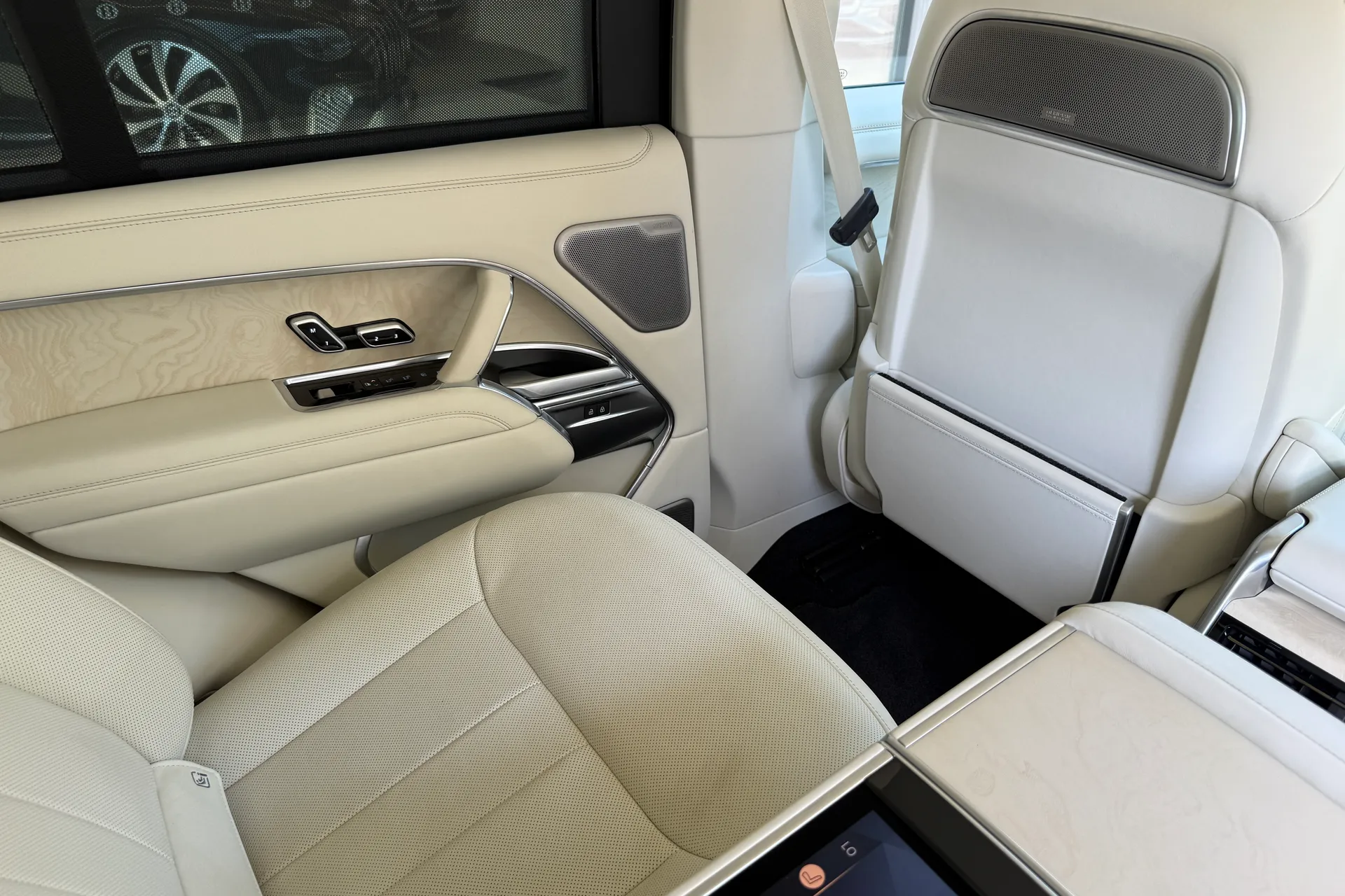 LAND ROVER RANGE ROVER thumbnail image number 26