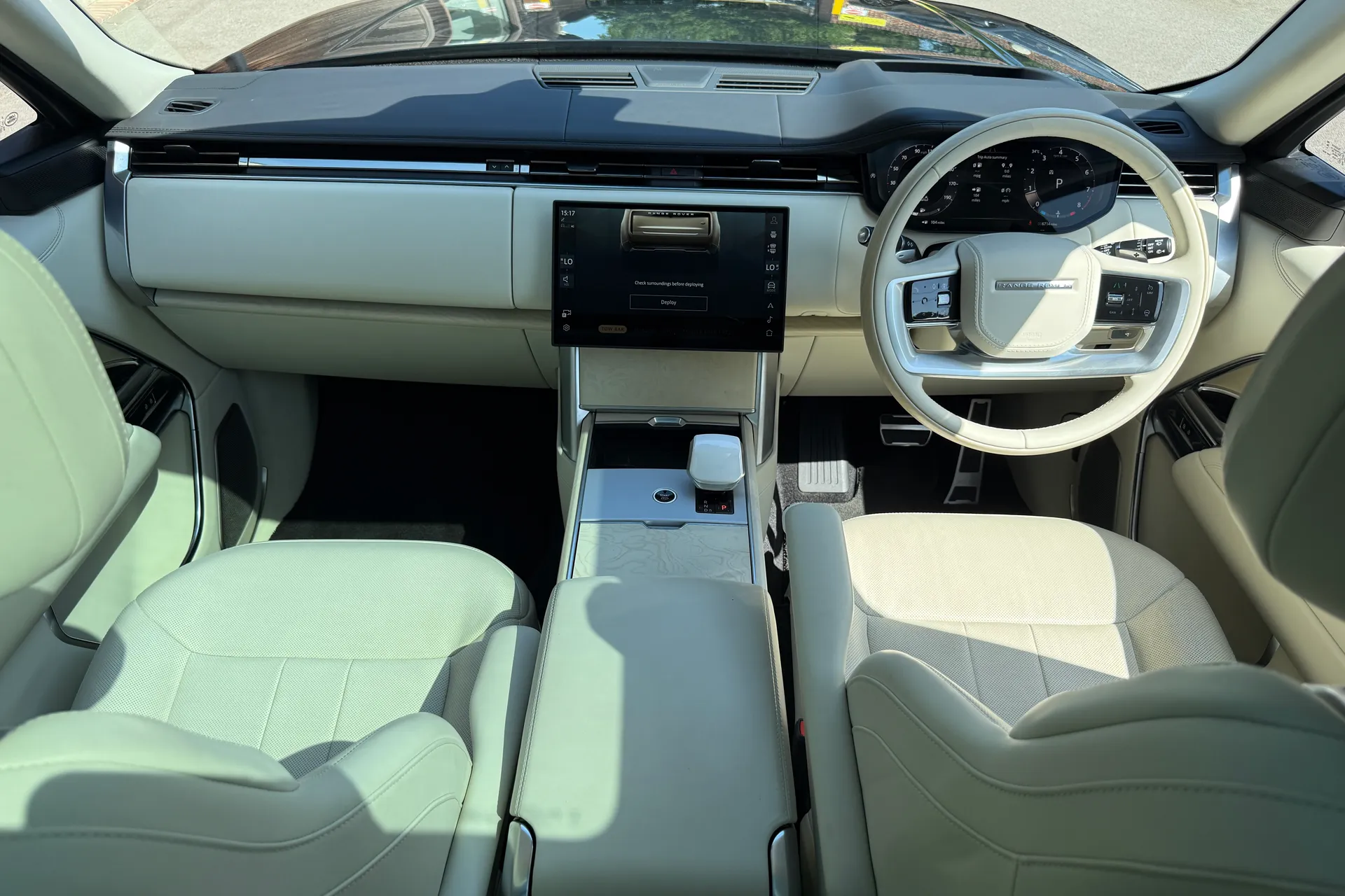 LAND ROVER RANGE ROVER thumbnail image number 33