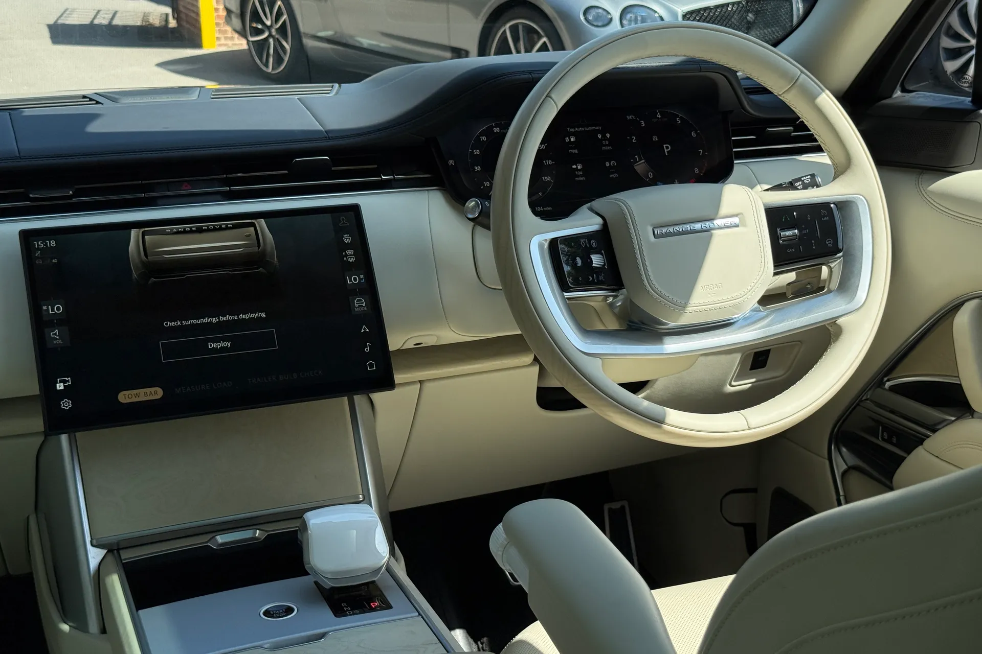 LAND ROVER RANGE ROVER thumbnail image number 34