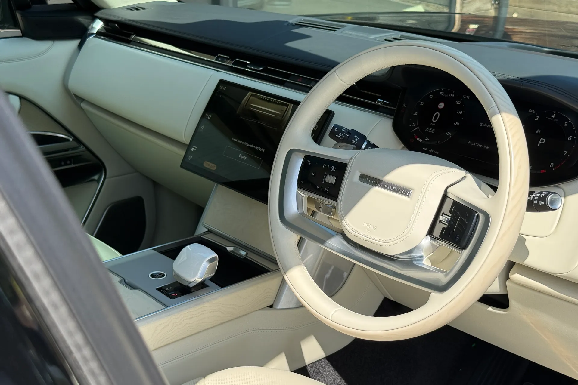 LAND ROVER RANGE ROVER thumbnail image number 12