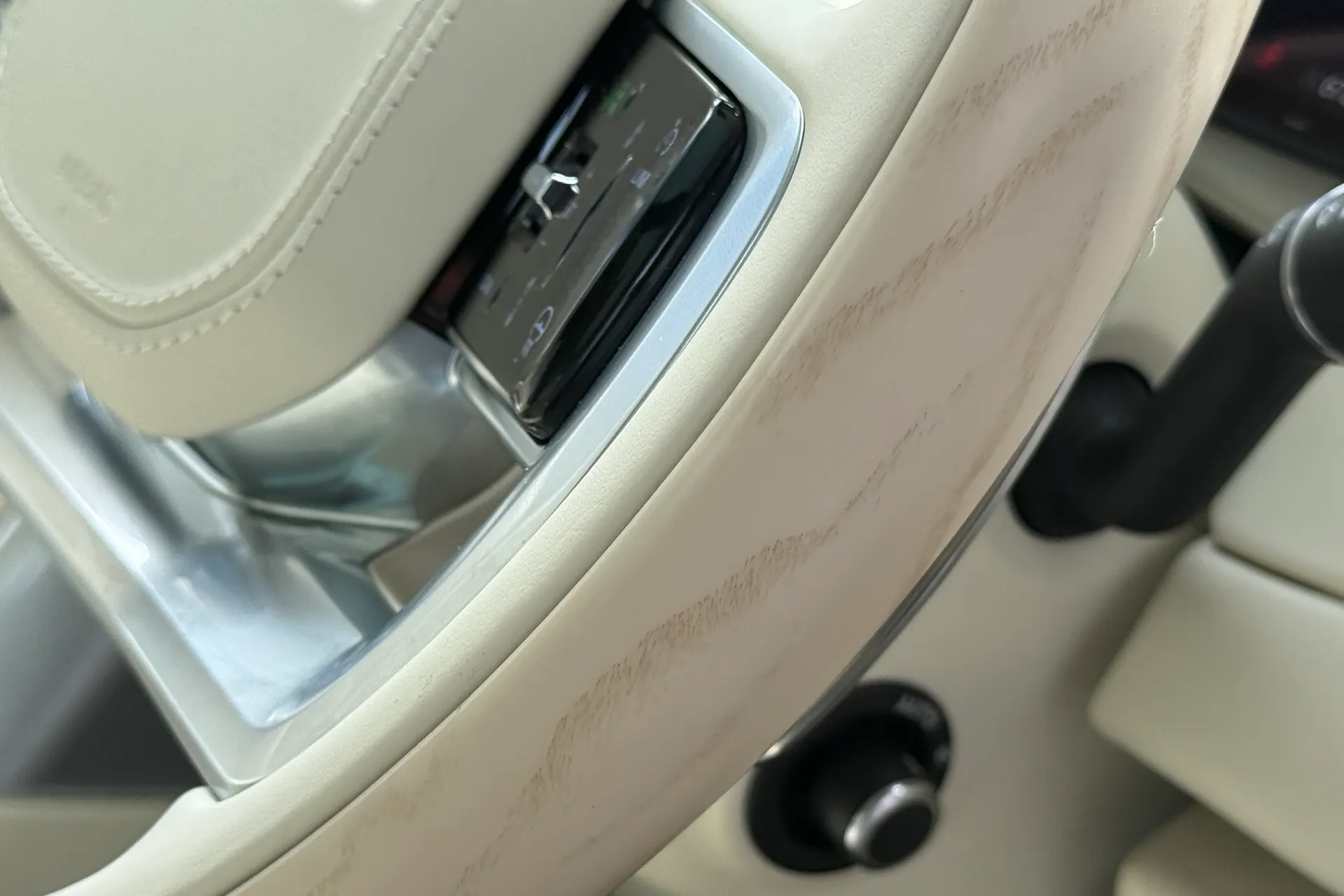 LAND ROVER RANGE ROVER thumbnail image number 47