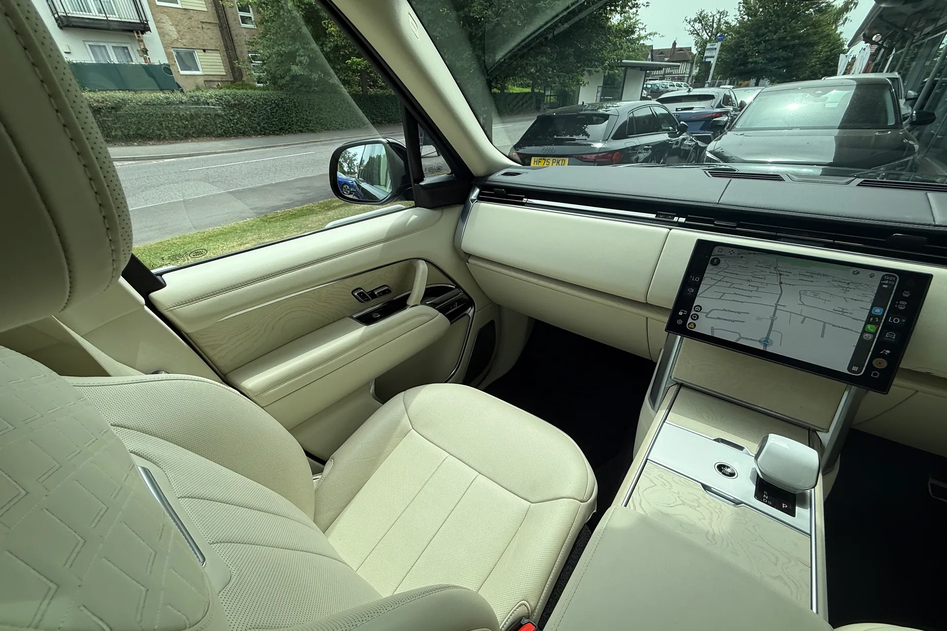 LAND ROVER RANGE ROVER thumbnail image number 66