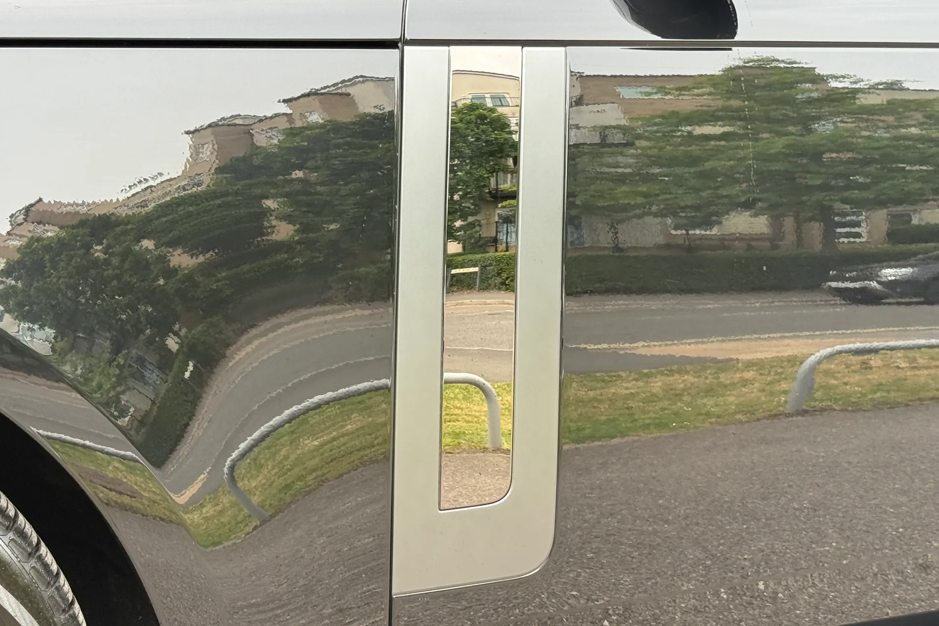 LAND ROVER RANGE ROVER thumbnail image number 81