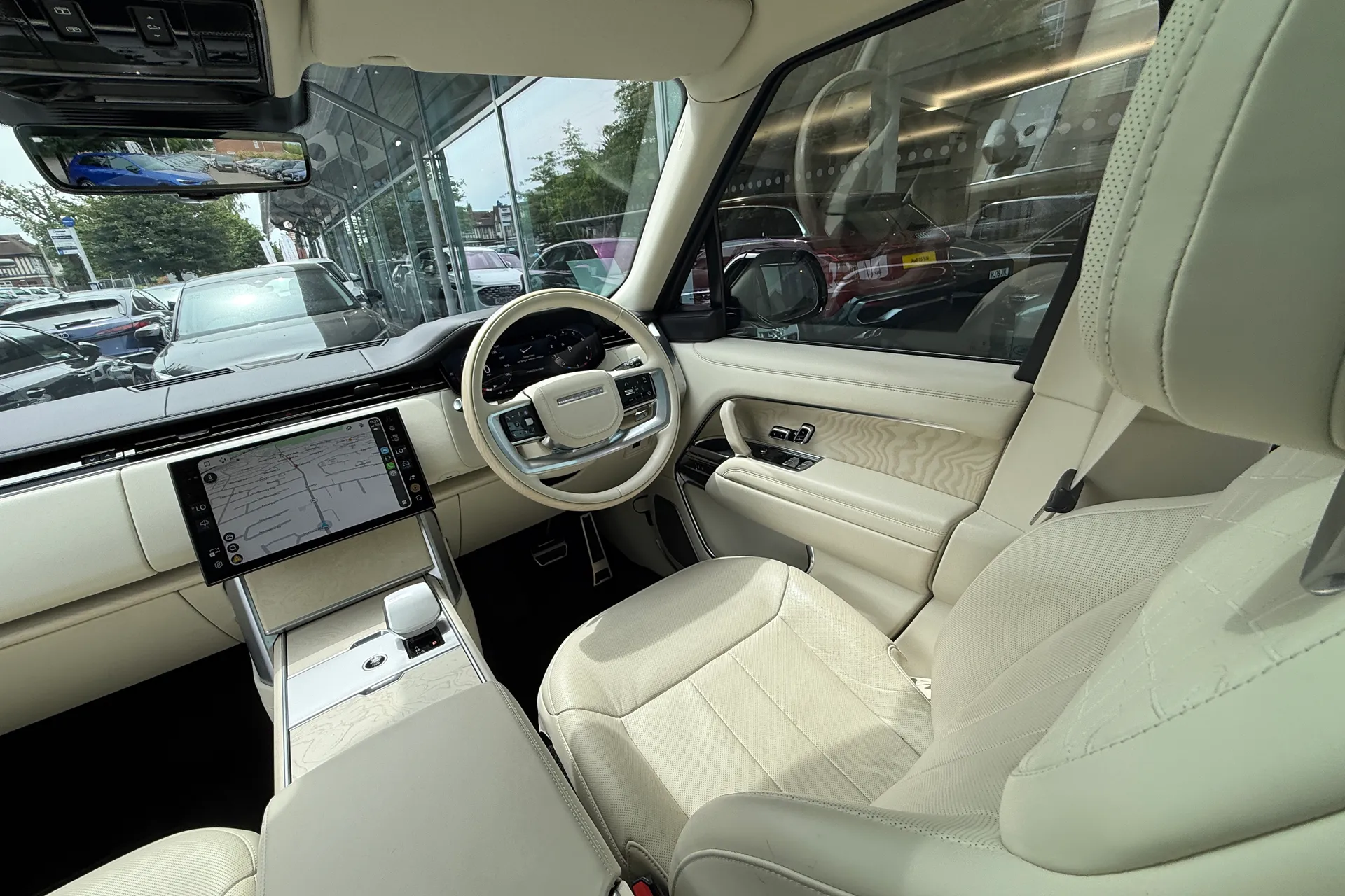LAND ROVER RANGE ROVER thumbnail image number 65