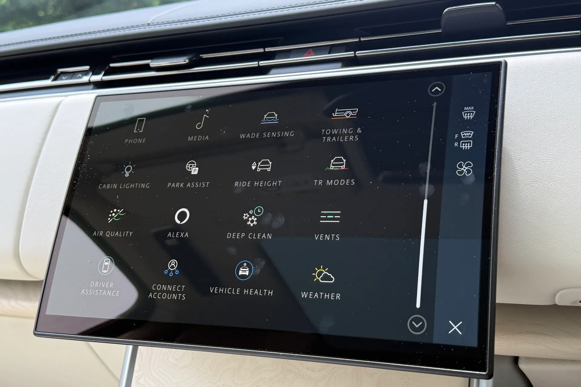 LAND ROVER RANGE ROVER thumbnail image number 31