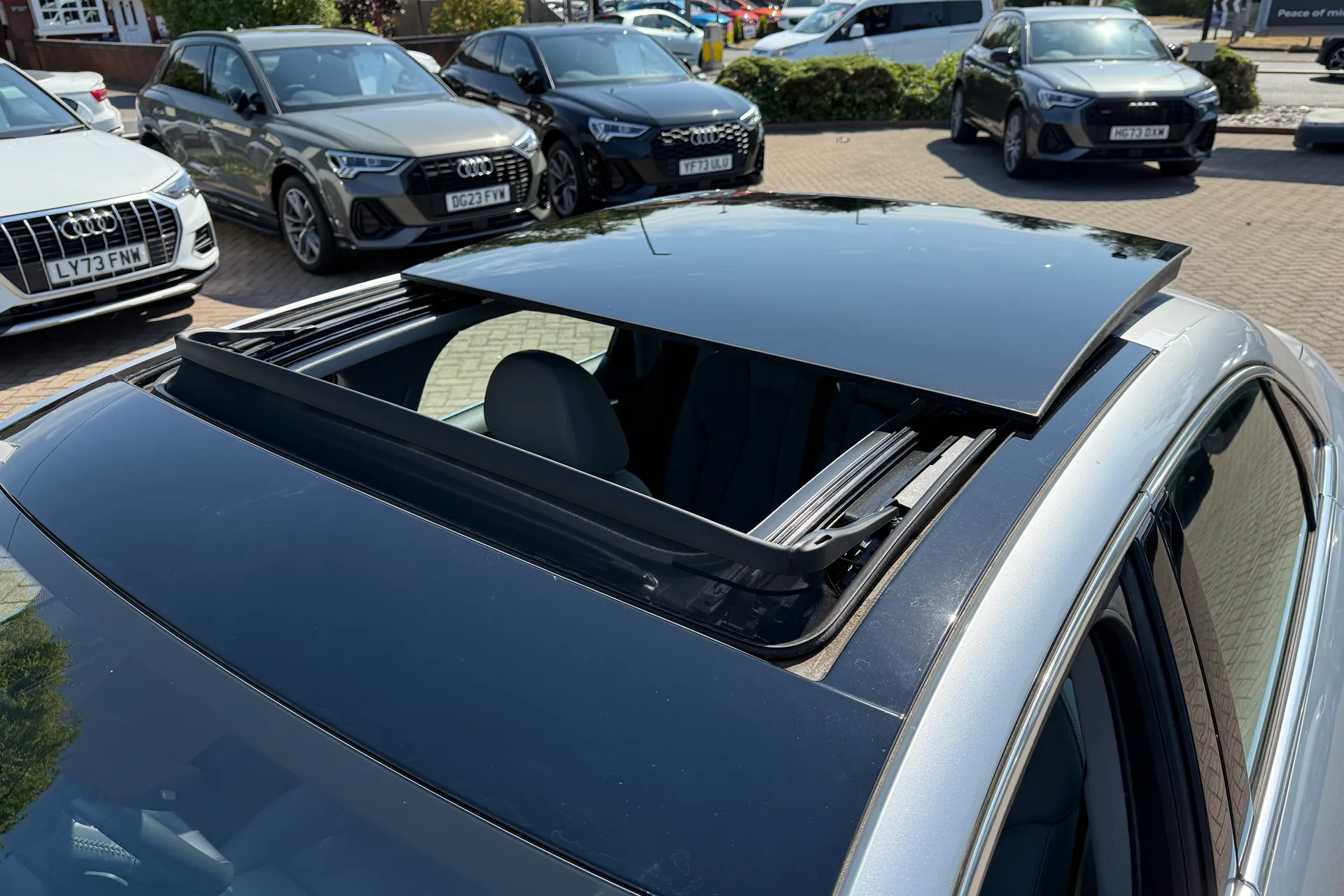 Audi A3 thumbnail image number 9