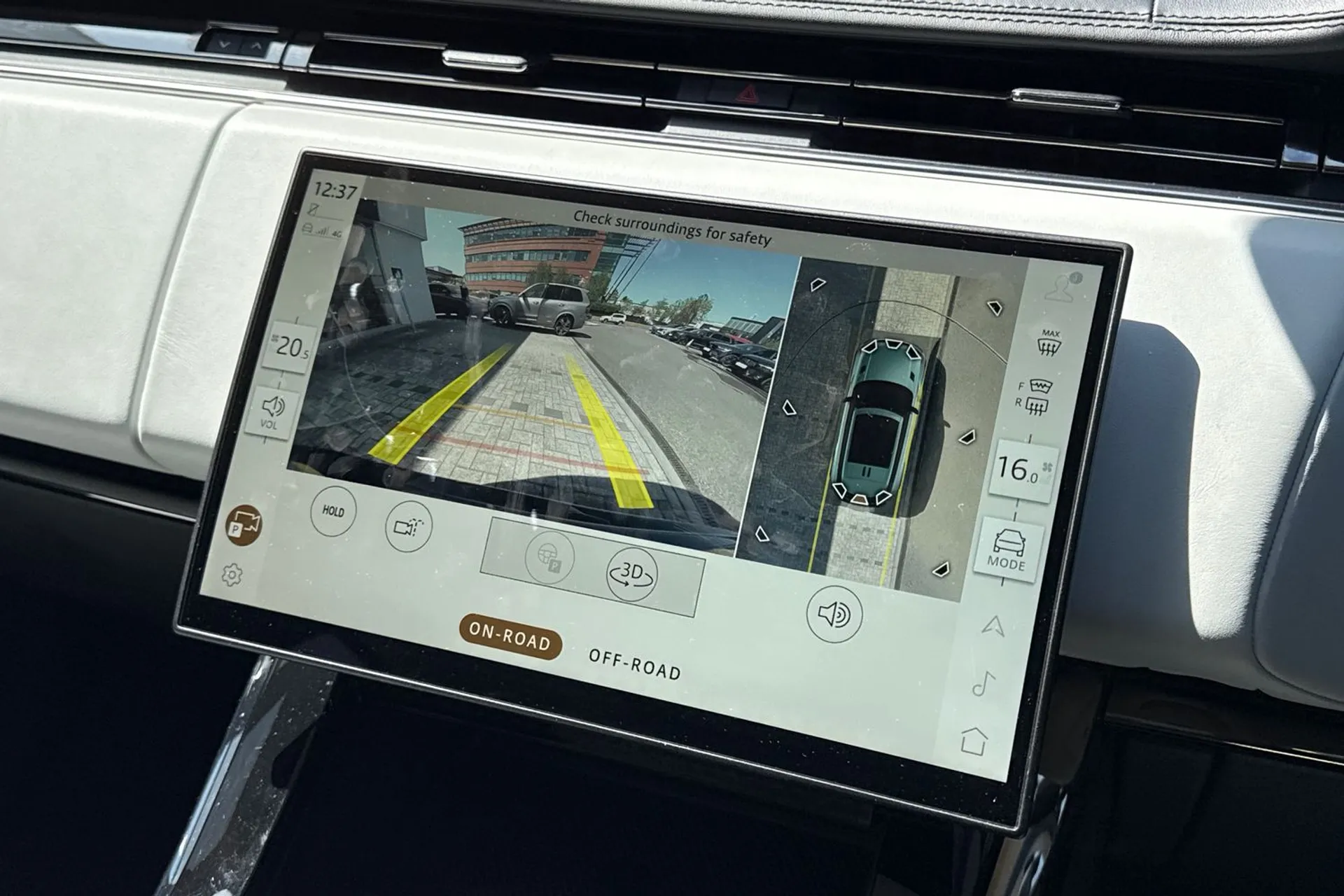 LAND ROVER RANGE ROVER SPORT thumbnail image number 4