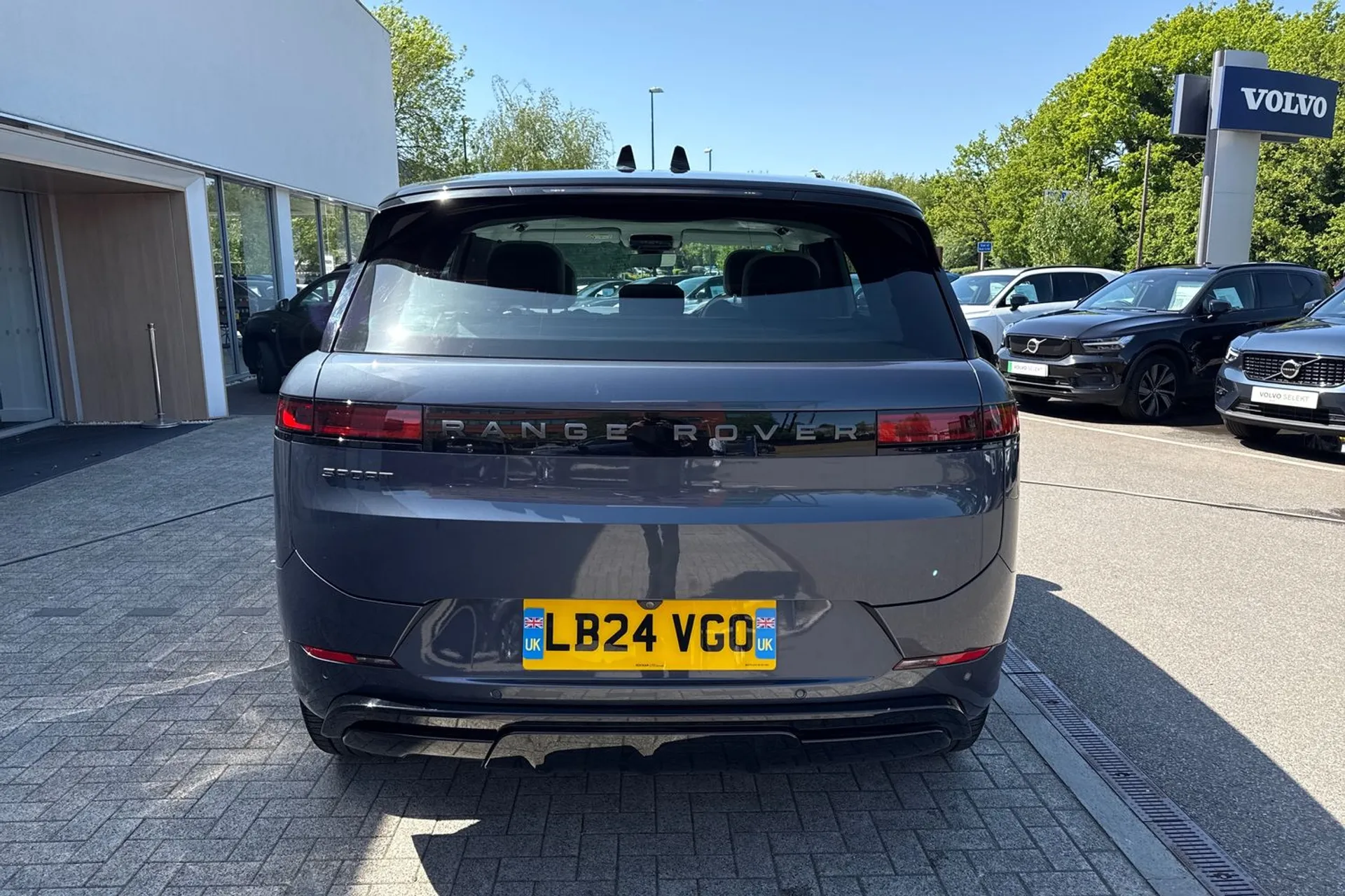 LAND ROVER RANGE ROVER SPORT thumbnail image number 9