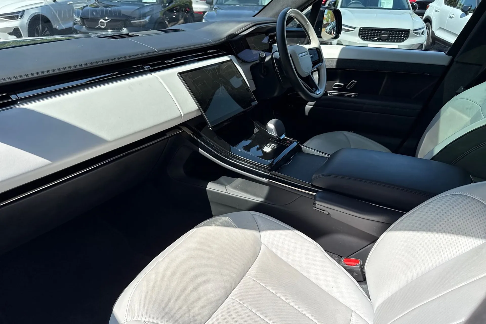 LAND ROVER RANGE ROVER SPORT thumbnail image number 28