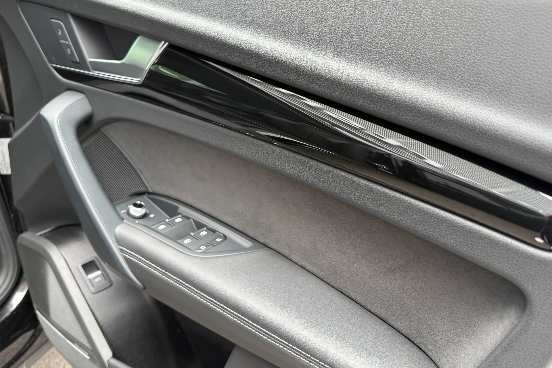 Audi Q5 SLN ED1 45TFSI MHEV QU thumbnail image number 36